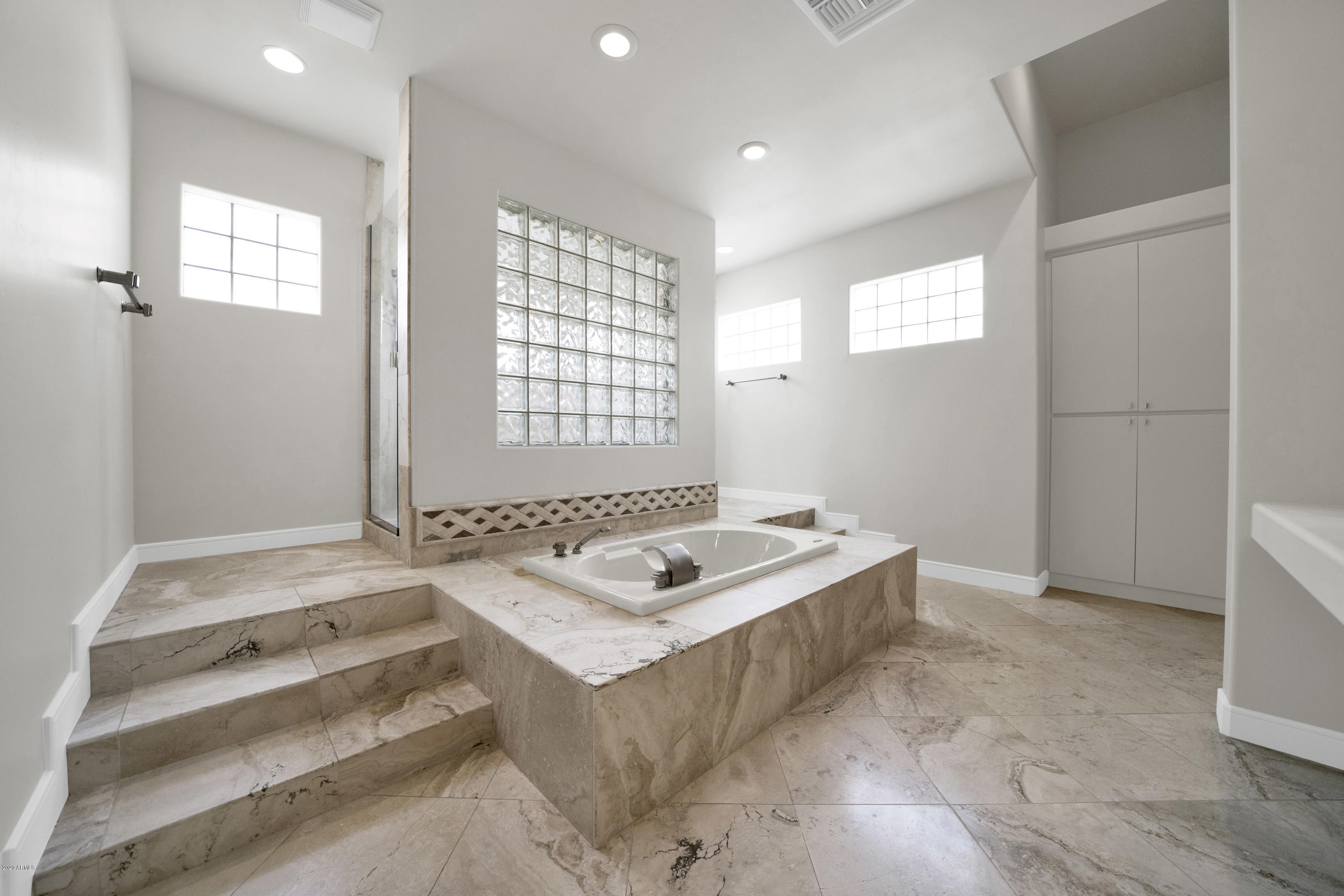 TATUM CANYON - Residential