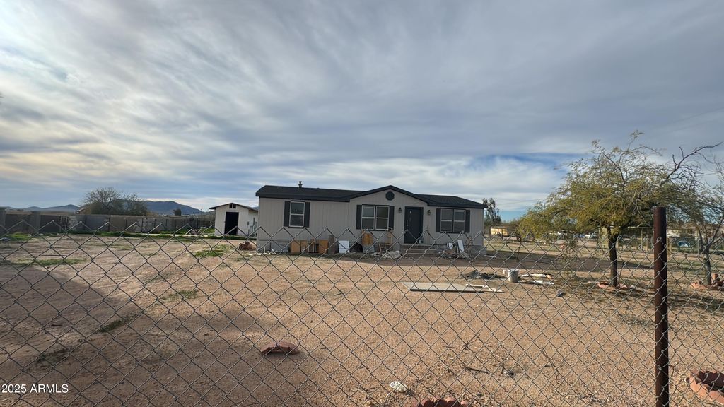 Photo of 1050 N 379th Avenue, Tonopah, AZ 85354 (MLS # 6978500)