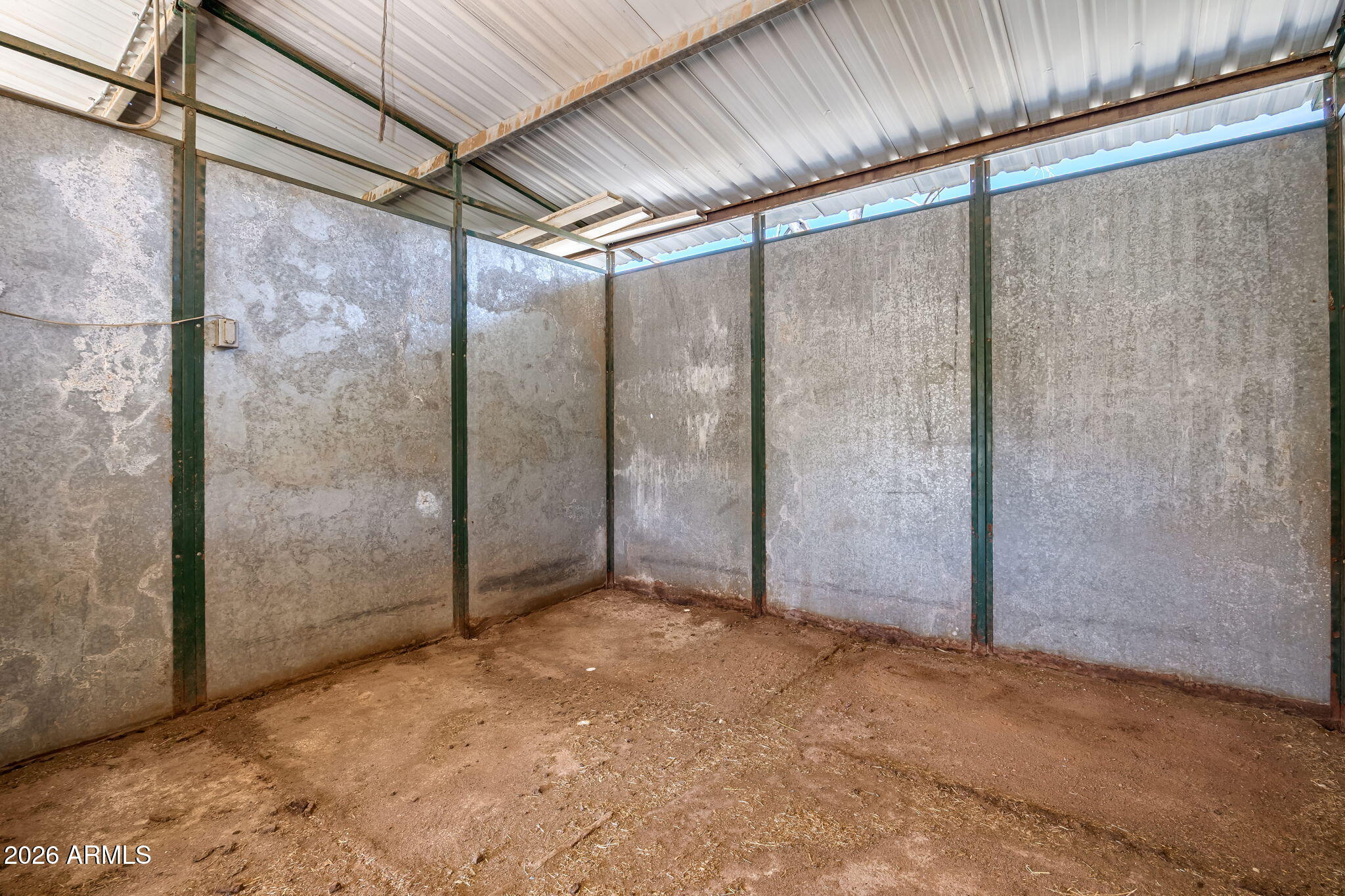 BUCKSKIN ARTISTS COMMUNITY WEST - Residential