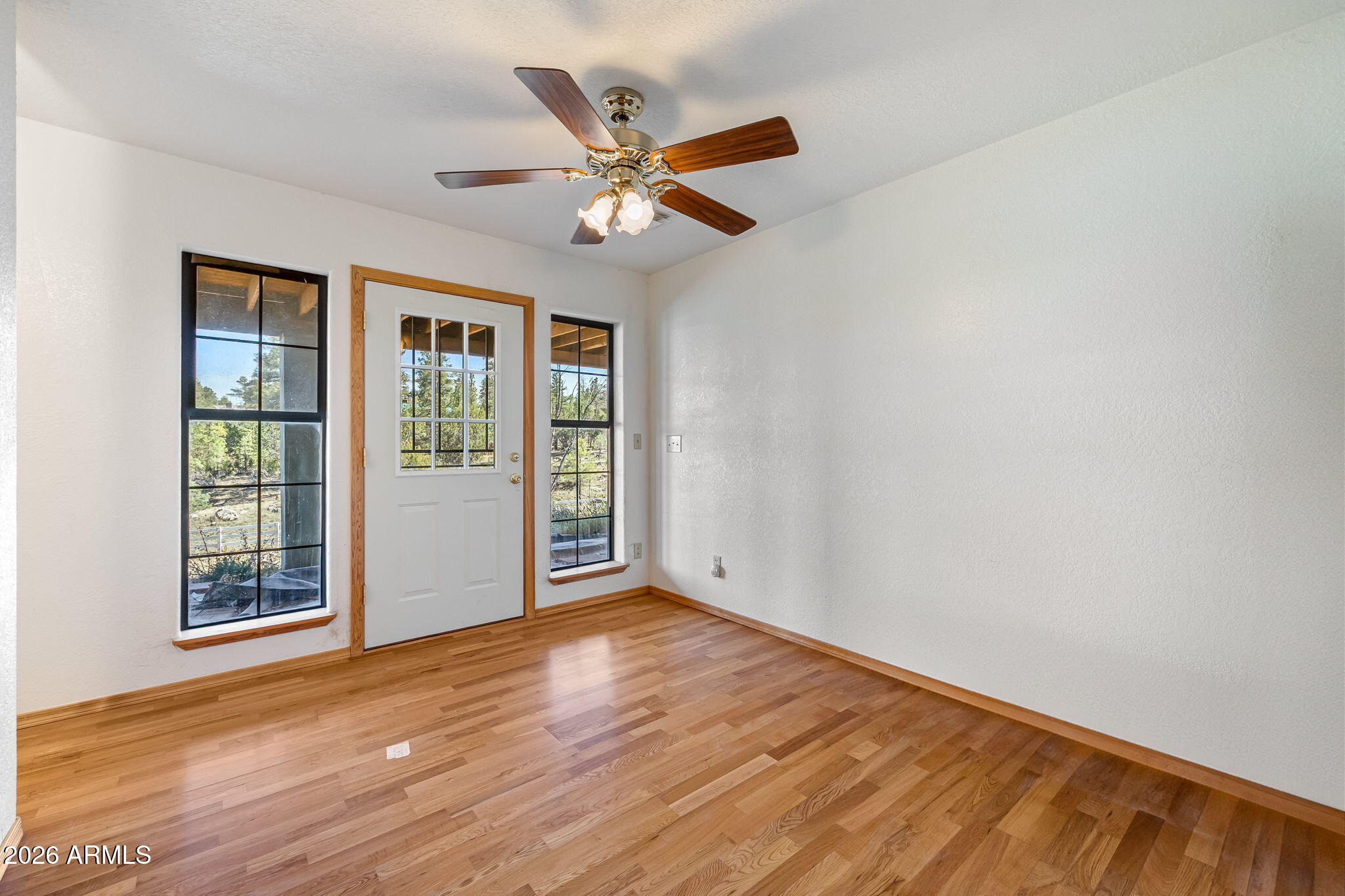 BUCKSKIN ARTISTS COMMUNITY WEST - Residential