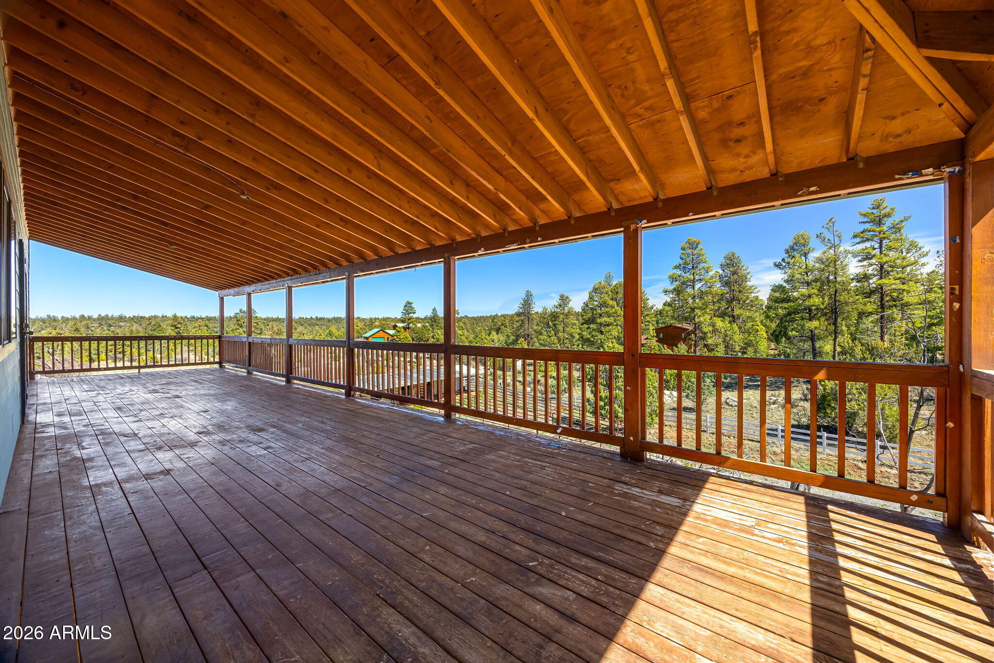 BUCKSKIN ARTISTS COMMUNITY WEST - Residential