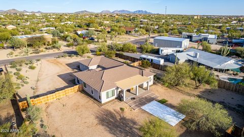 A home in Cave Creek