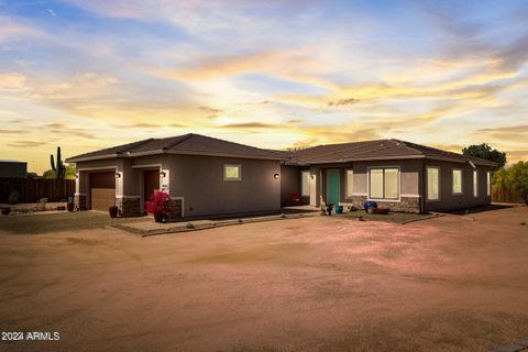 A home in Cave Creek