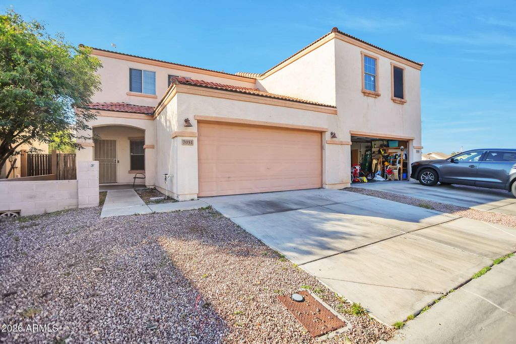 Photo of 7051 W Lincoln Street, Peoria, AZ 85345 (MLS # 6986106)