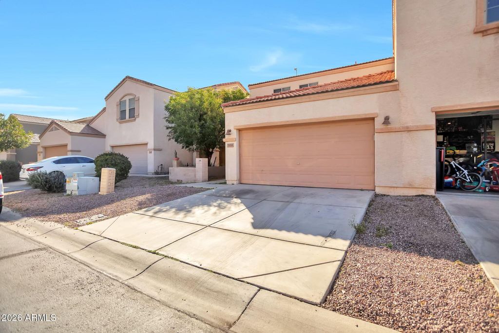 Photo of 7051 W Lincoln Street, Peoria, AZ 85345 (MLS # 6986106)