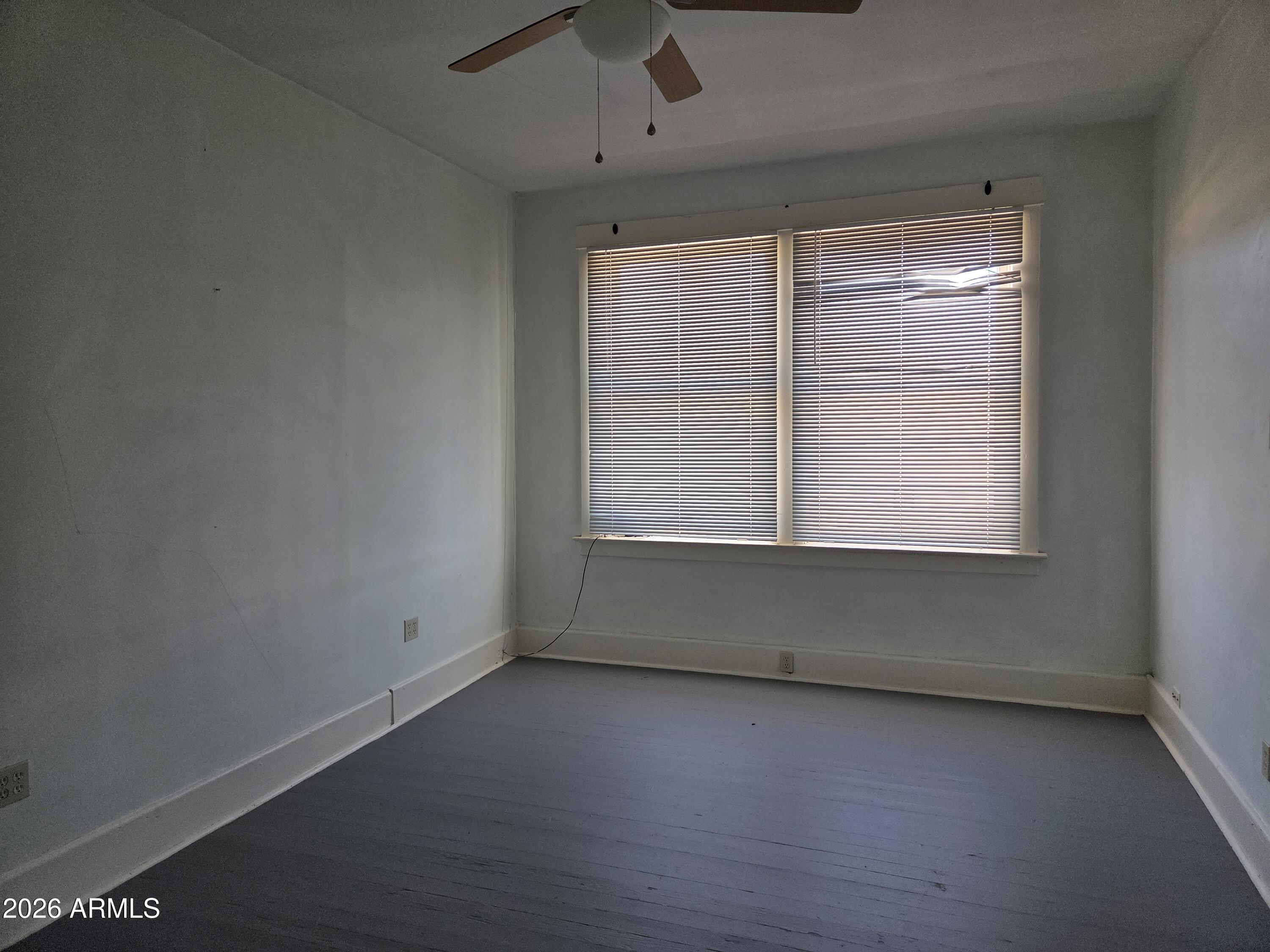 Warren - Commercial Sale