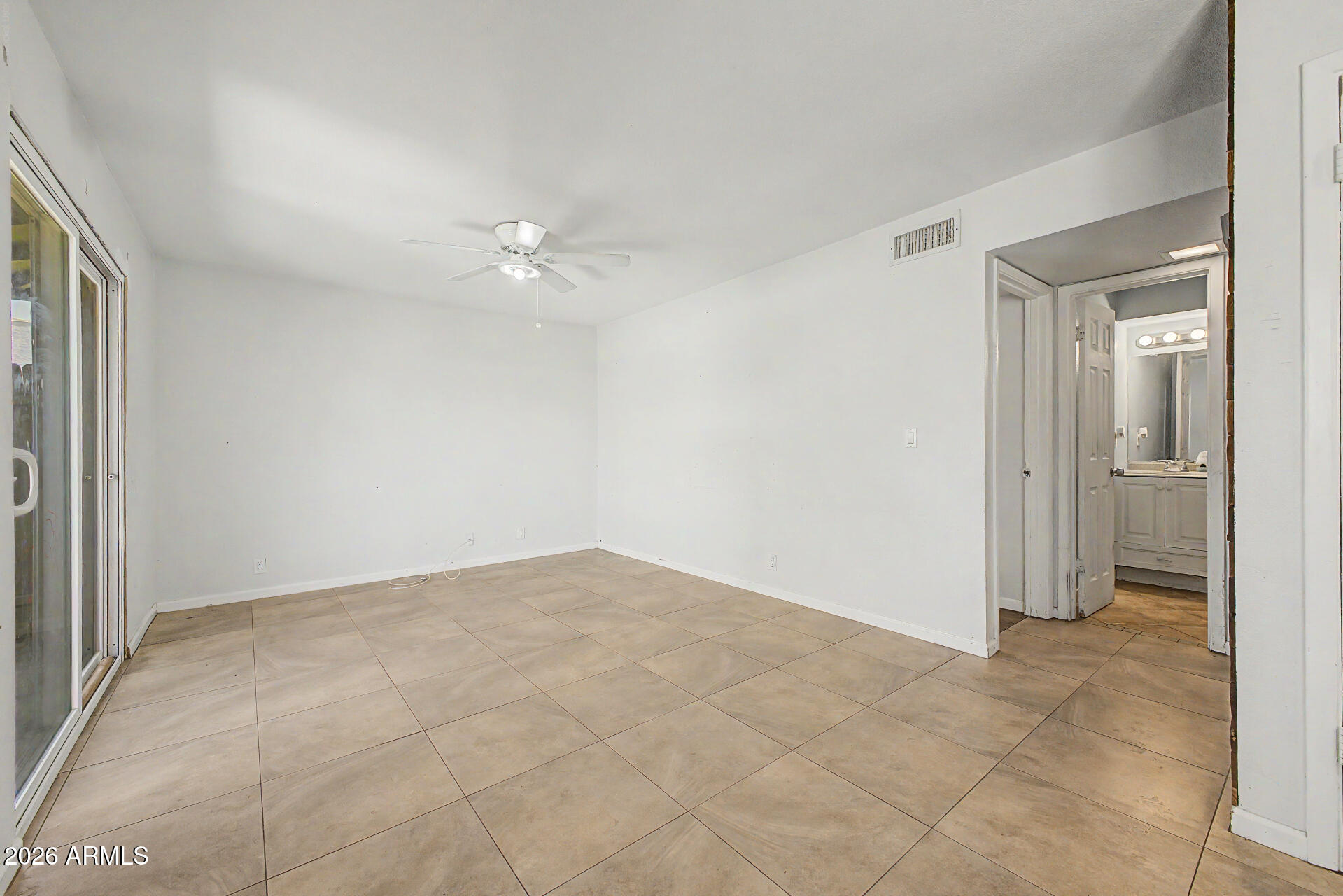 CHANDLER MEADOWS CONDOMINUM 2 A B C D 50A B C D - Residential