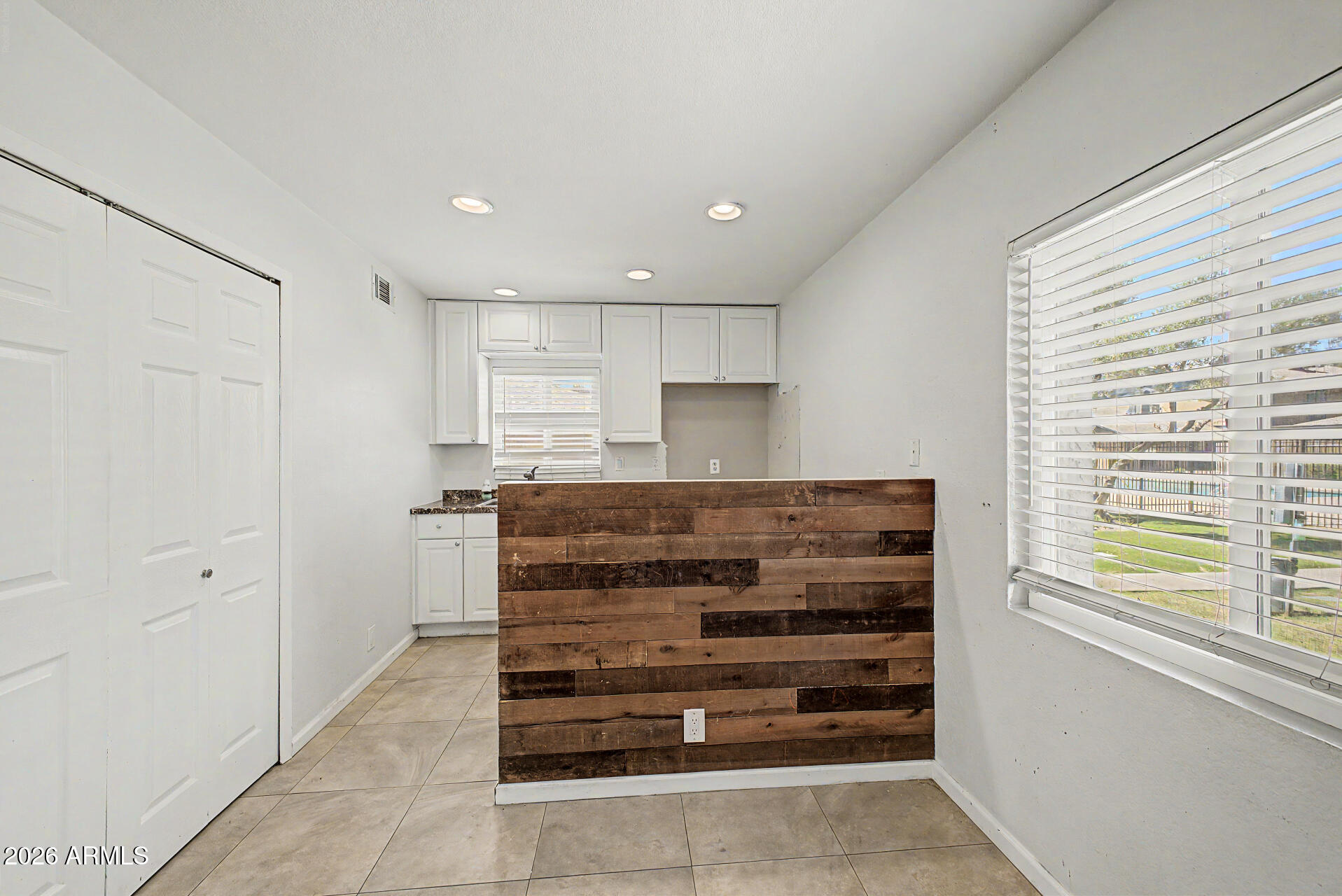 CHANDLER MEADOWS CONDOMINUM 2 A B C D 50A B C D - Residential
