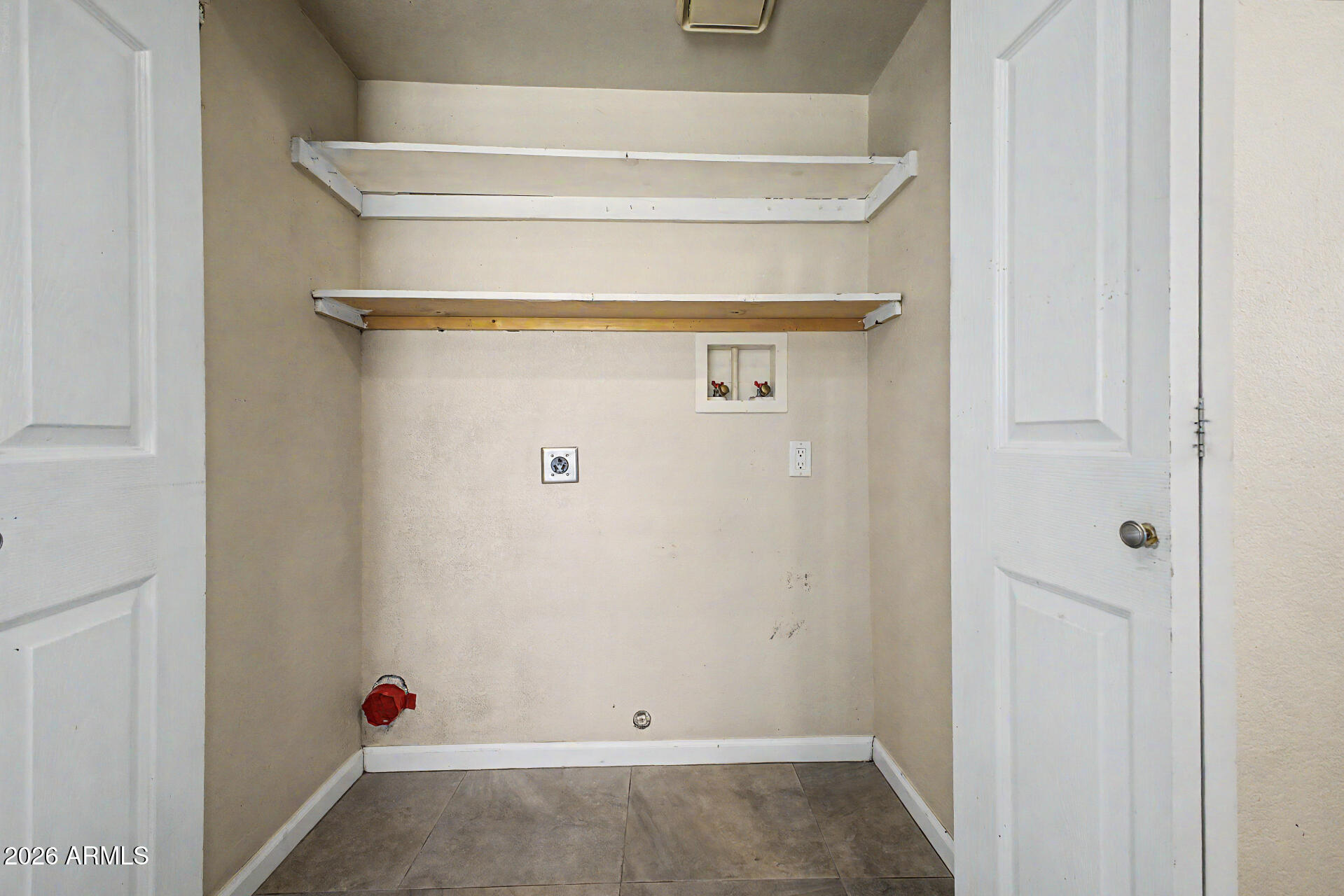 CHANDLER MEADOWS CONDOMINUM 2 A B C D 50A B C D - Residential