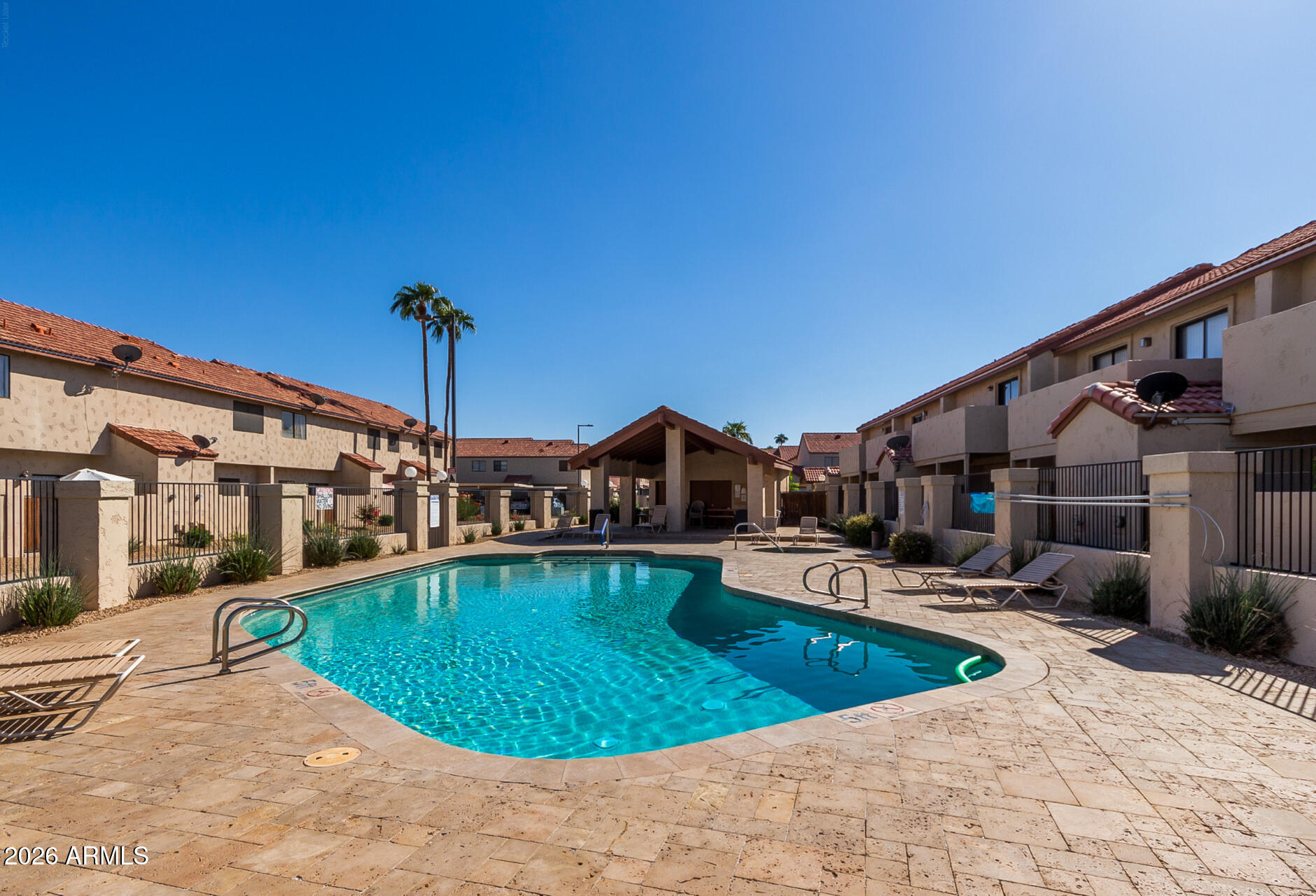 CHANDLER MEADOWS CONDOMINUM 2 A B C D 50A B C D - Residential