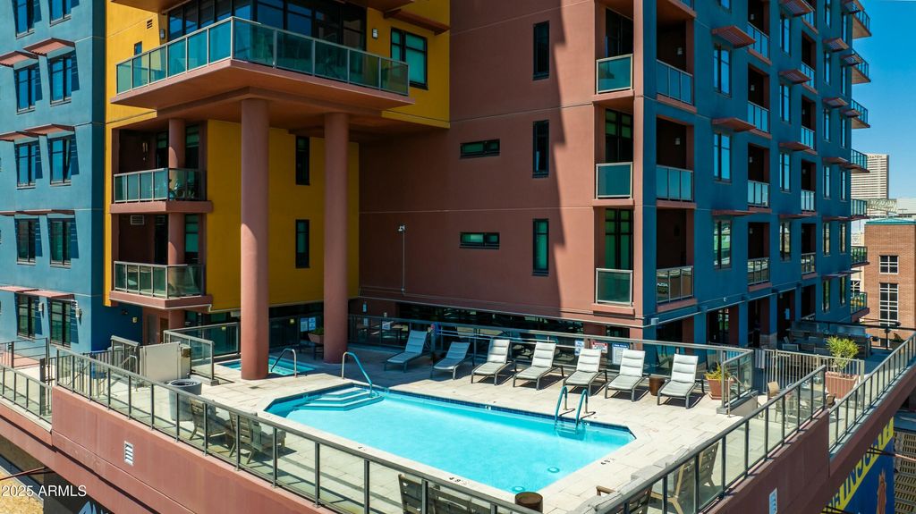 Photo of 310 S 4th Street #1407, Phoenix, AZ 85004 (MLS # 6959437)