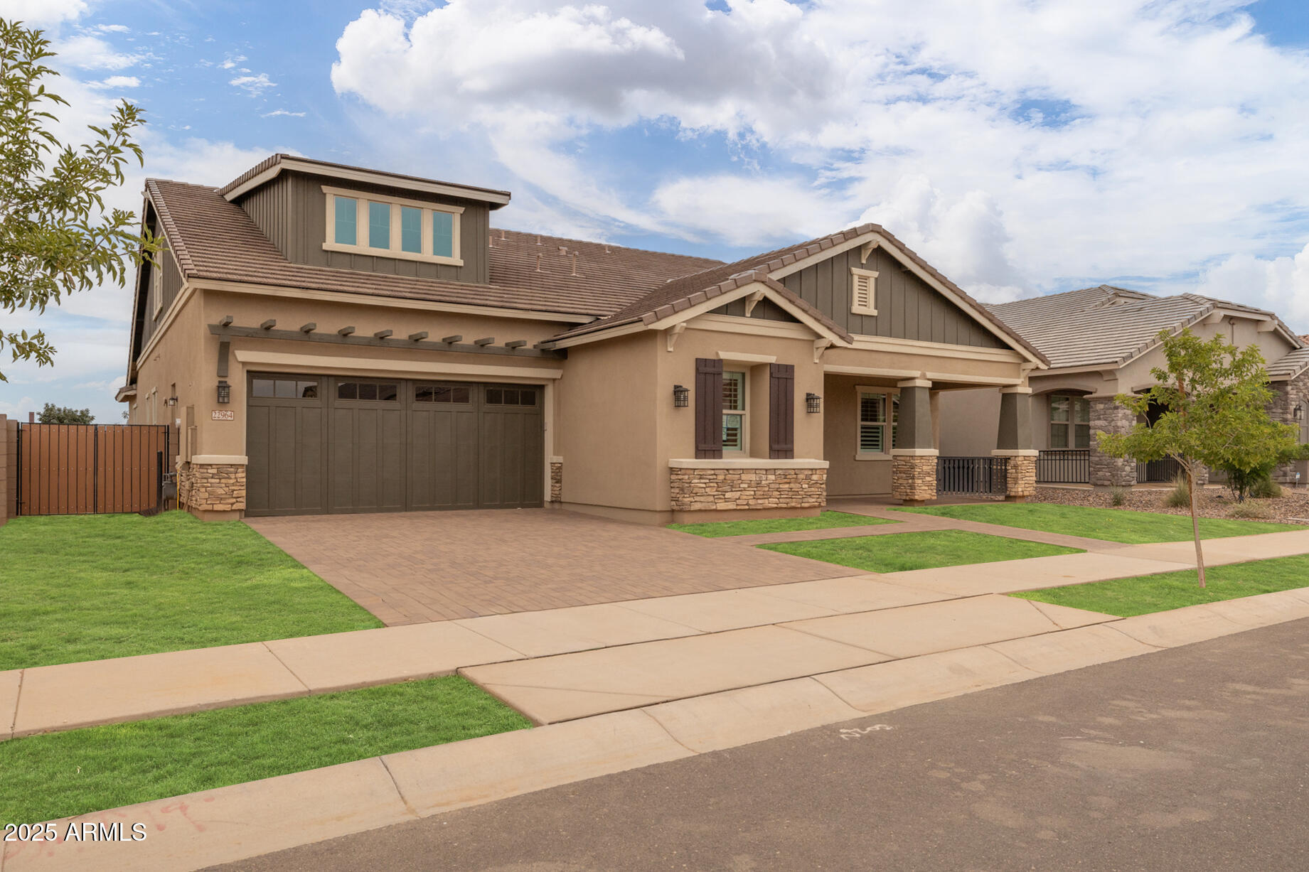 22964 E ORIOLE Way
