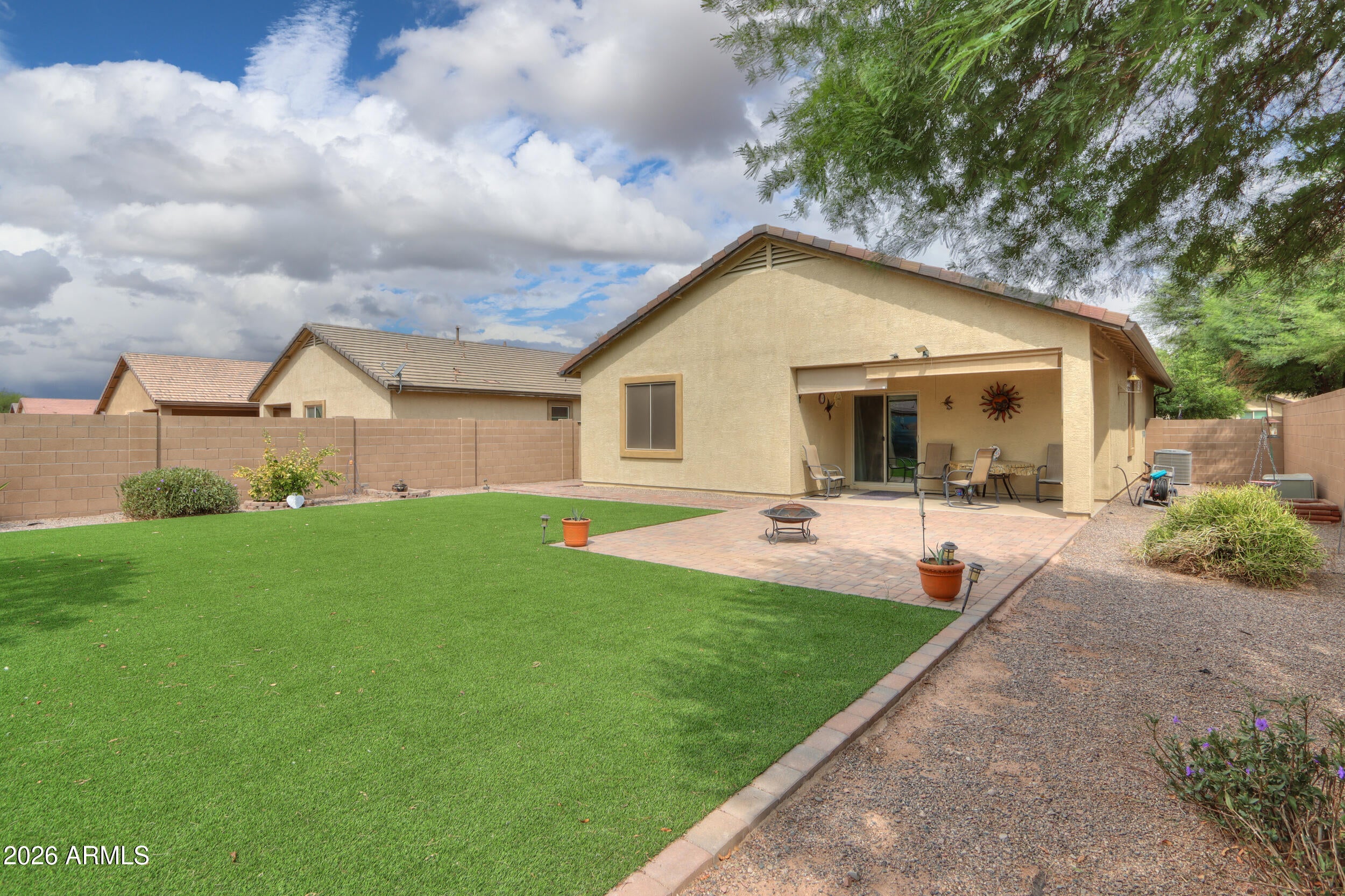 39937 W PRYOR Lane
