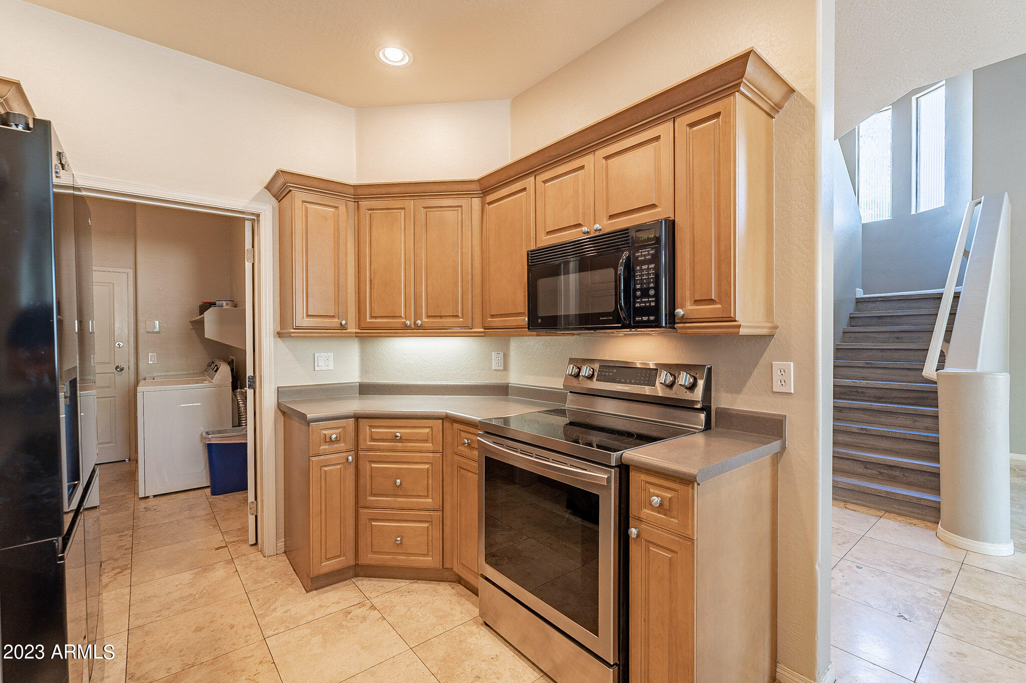 19475 N GRAYHAWK Drive 1105