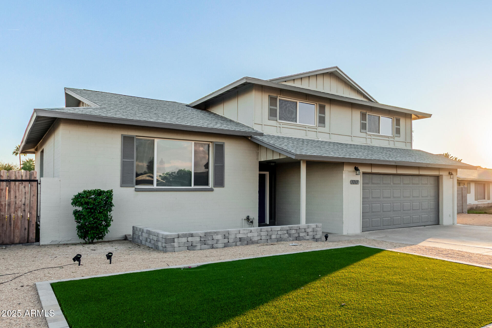 1717 E PEBBLE BEACH Drive