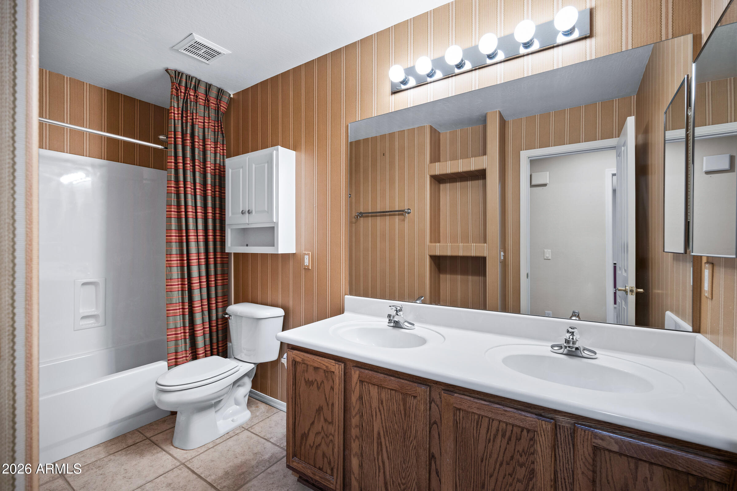 SAGUARO VISTA ESTATES - Residential