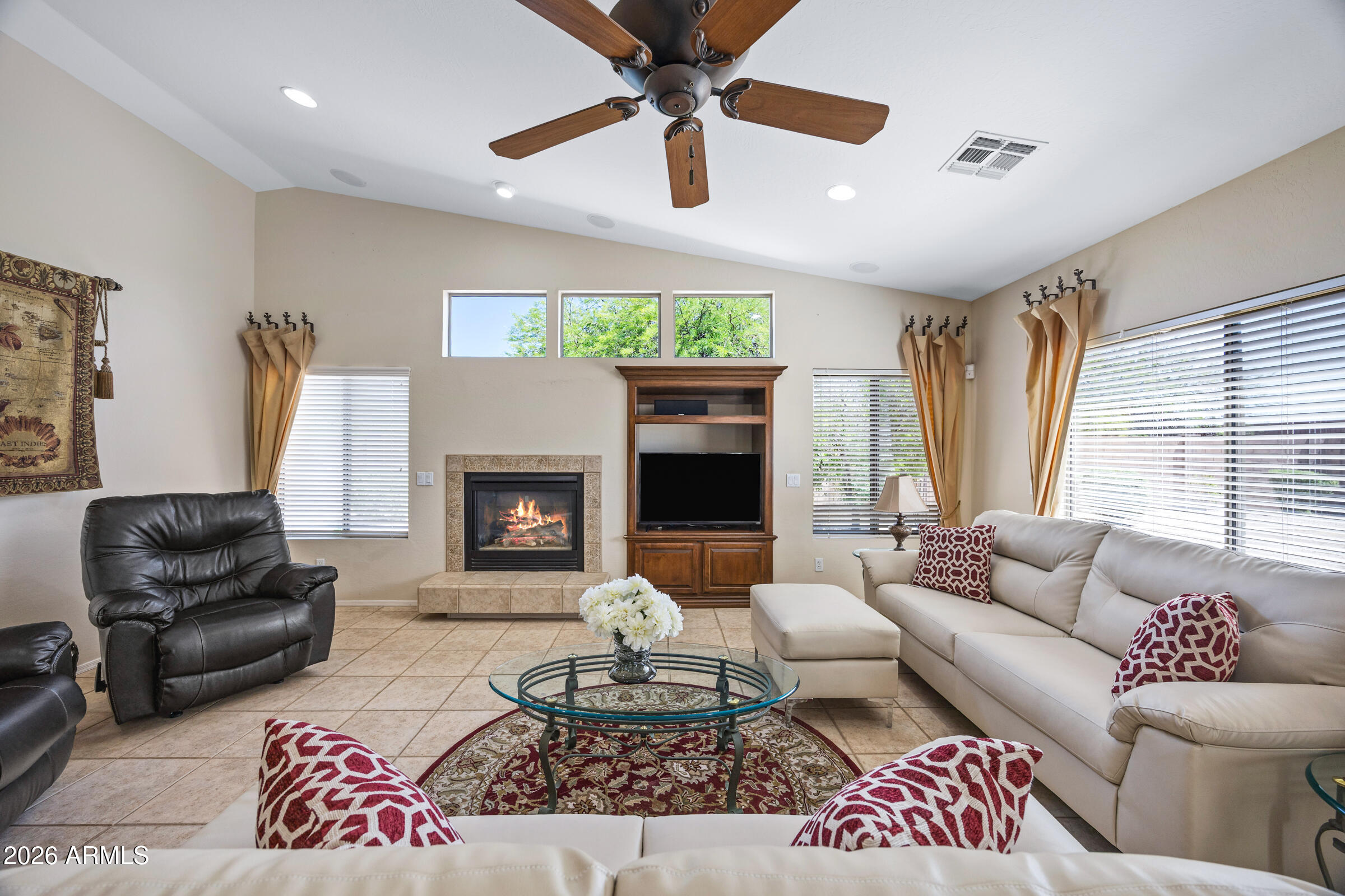 SAGUARO VISTA ESTATES - Residential