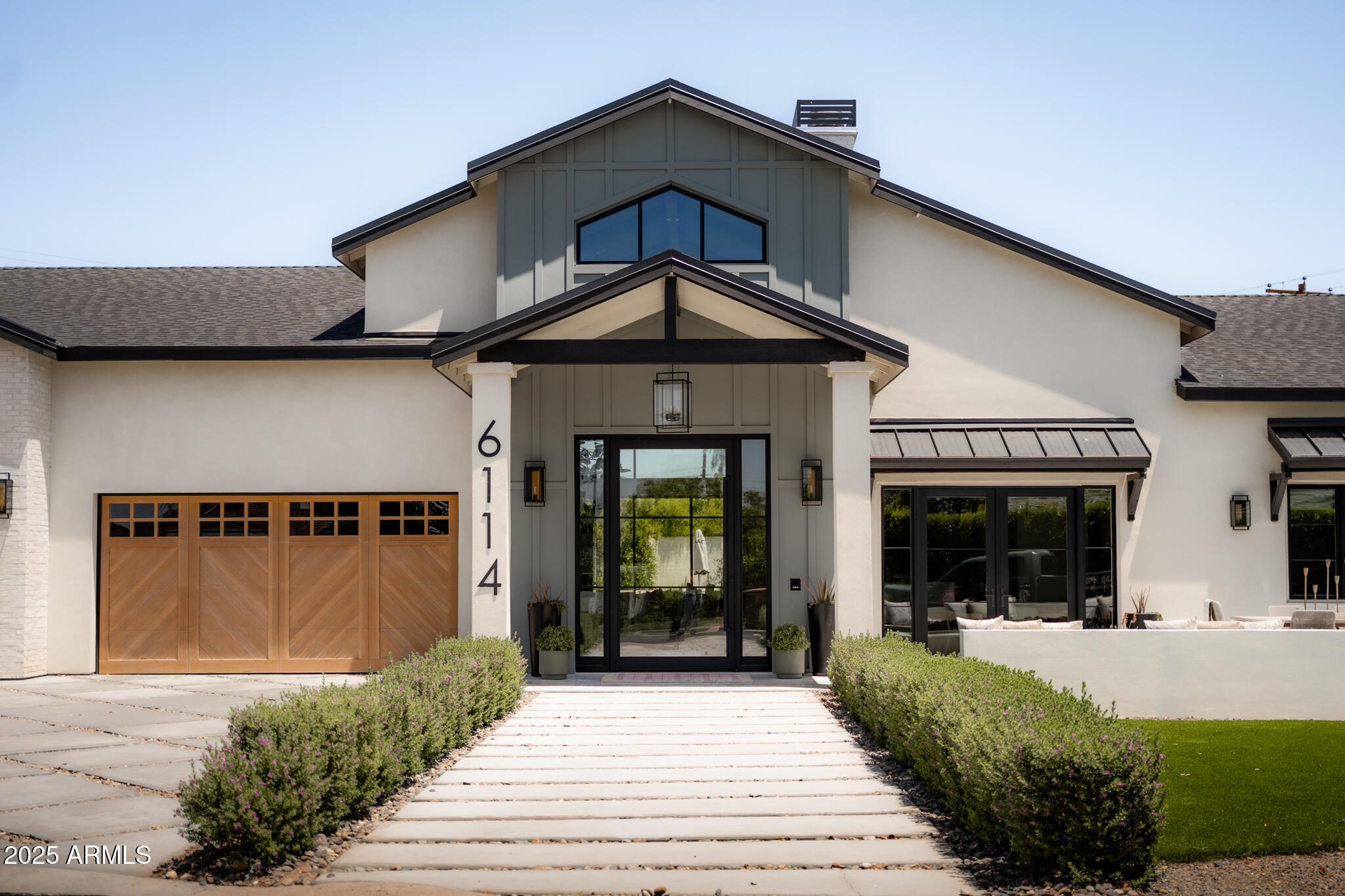 6114 E CALLE DEL NORTE --