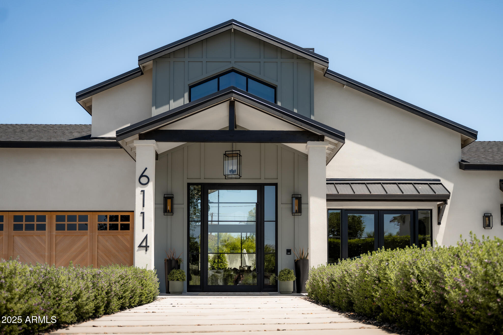 6114 E CALLE DEL NORTE --