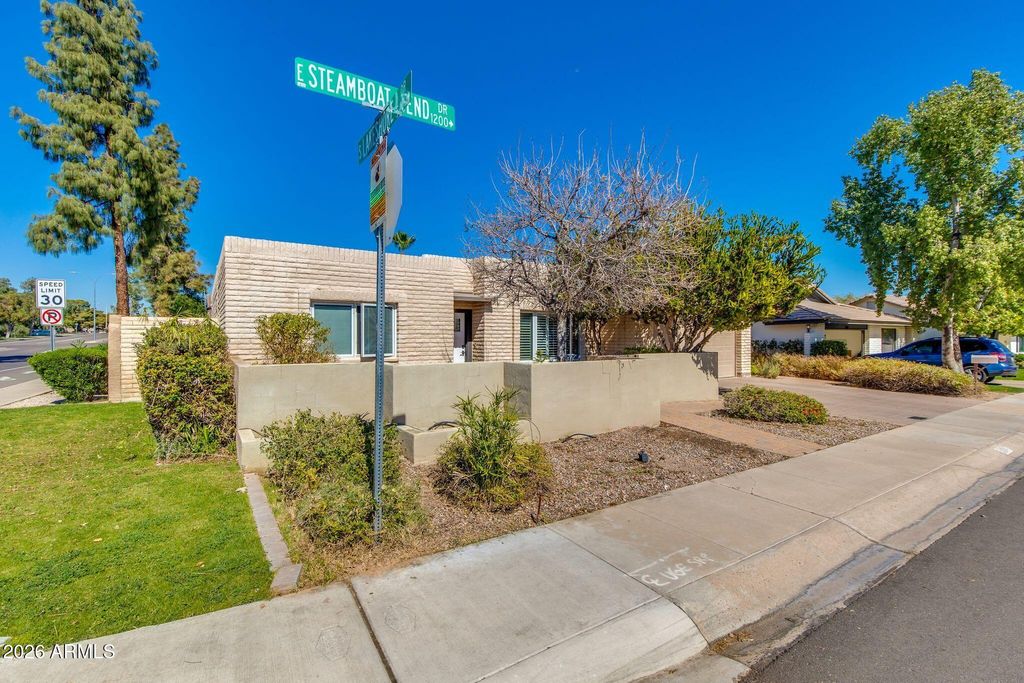 Photo of 1204 E Steamboat Bend Drive, Tempe, AZ 85283 (MLS # 6993765)