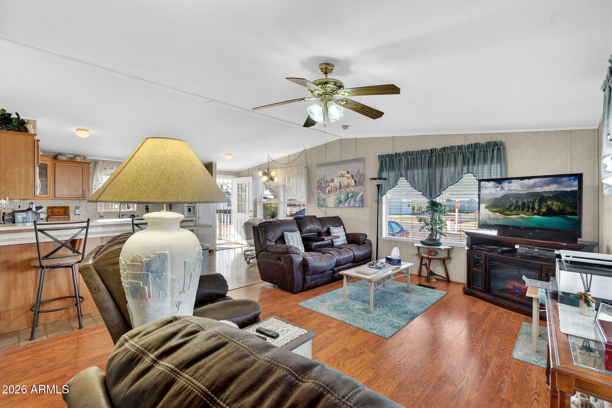 747 E GERMANN Road 54