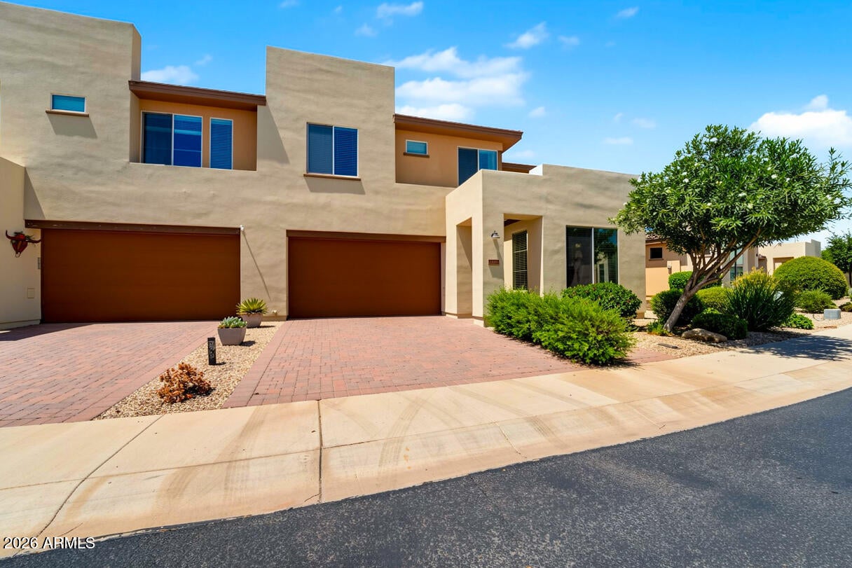 934 E COBBLE STONE Drive