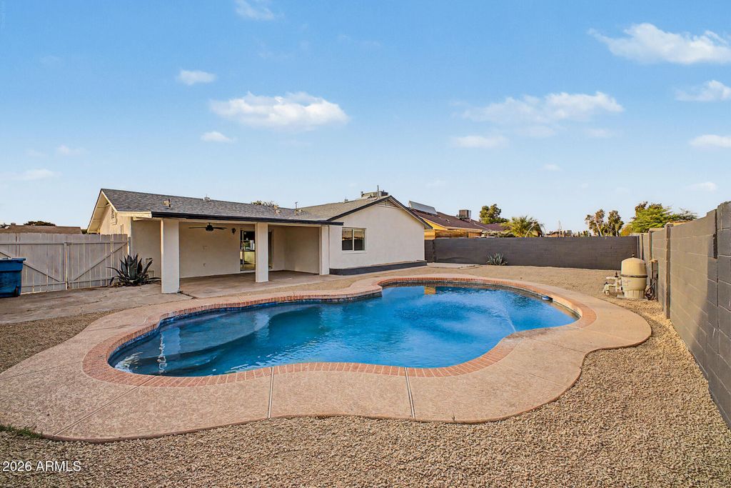 Photo of 7809 W Monterey Way, Phoenix, AZ 85033 (MLS # 7030802)