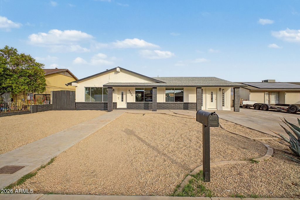 Photo of 7809 W Monterey Way, Phoenix, AZ 85033 (MLS # 7030802)