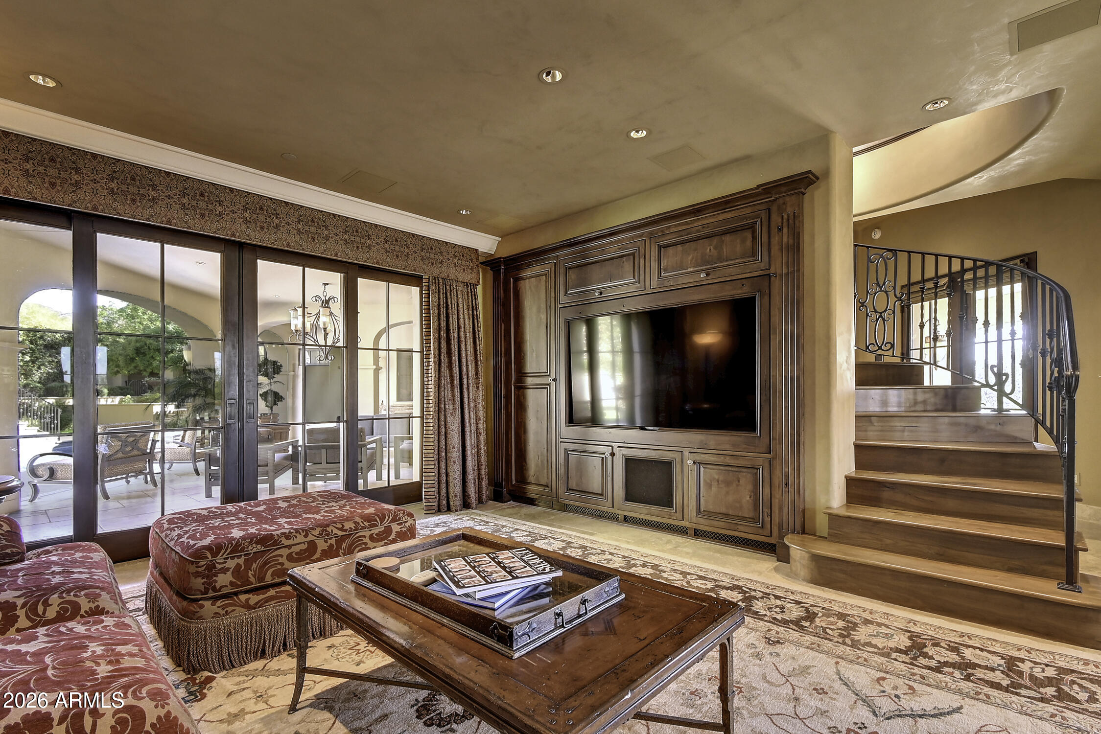 DC RANCH - Residential