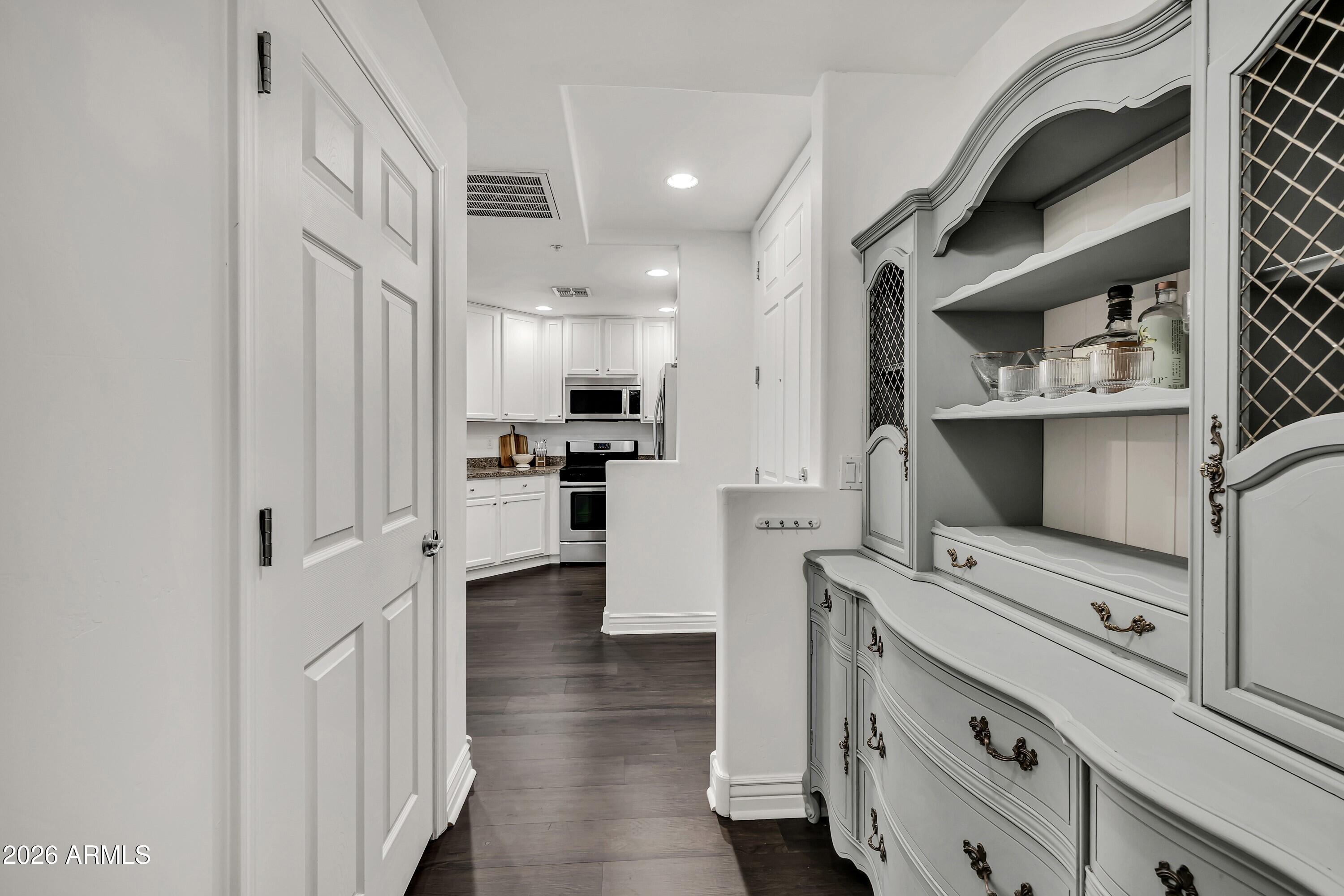 5350 E Deer Valley Drive 3262