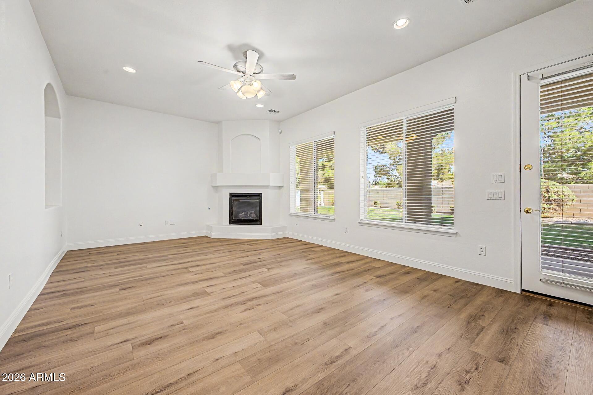 3469 E MOCKINGBIRD Drive