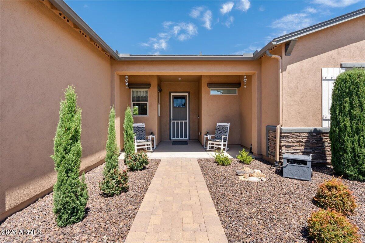 8174 N SUNSET Ridge