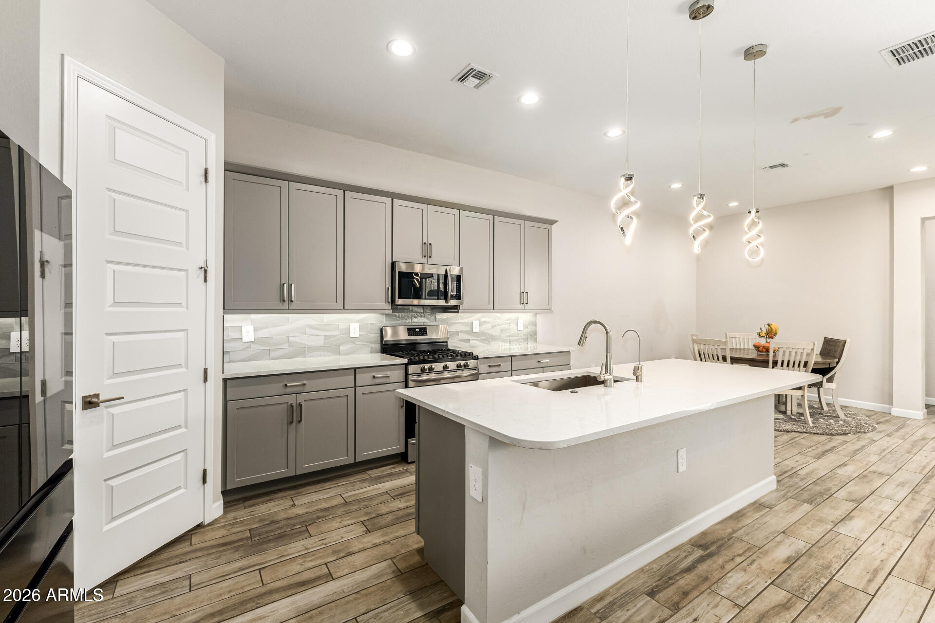 10321 W DEANNA Drive