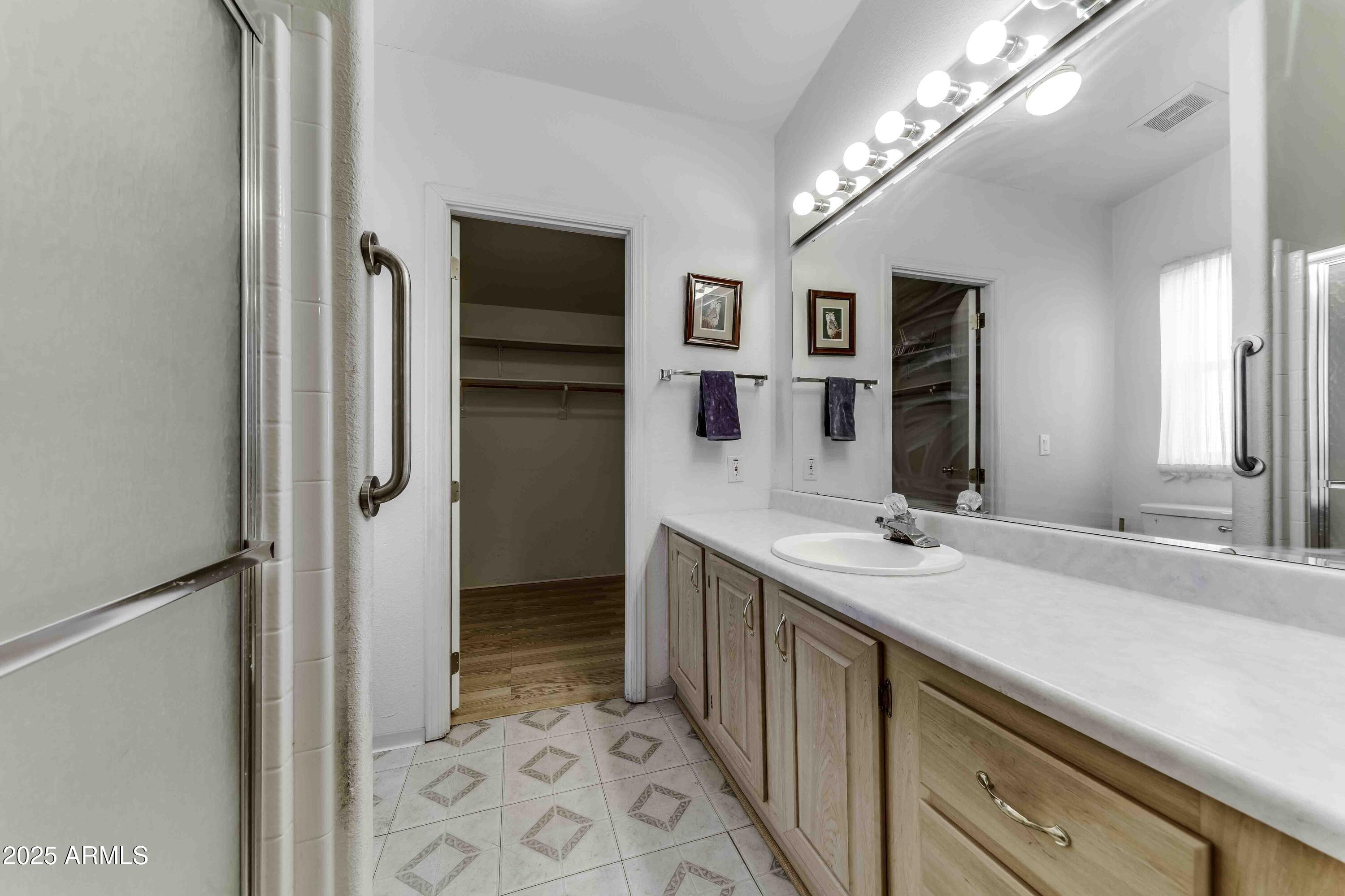 17200 W BELL Road 2337