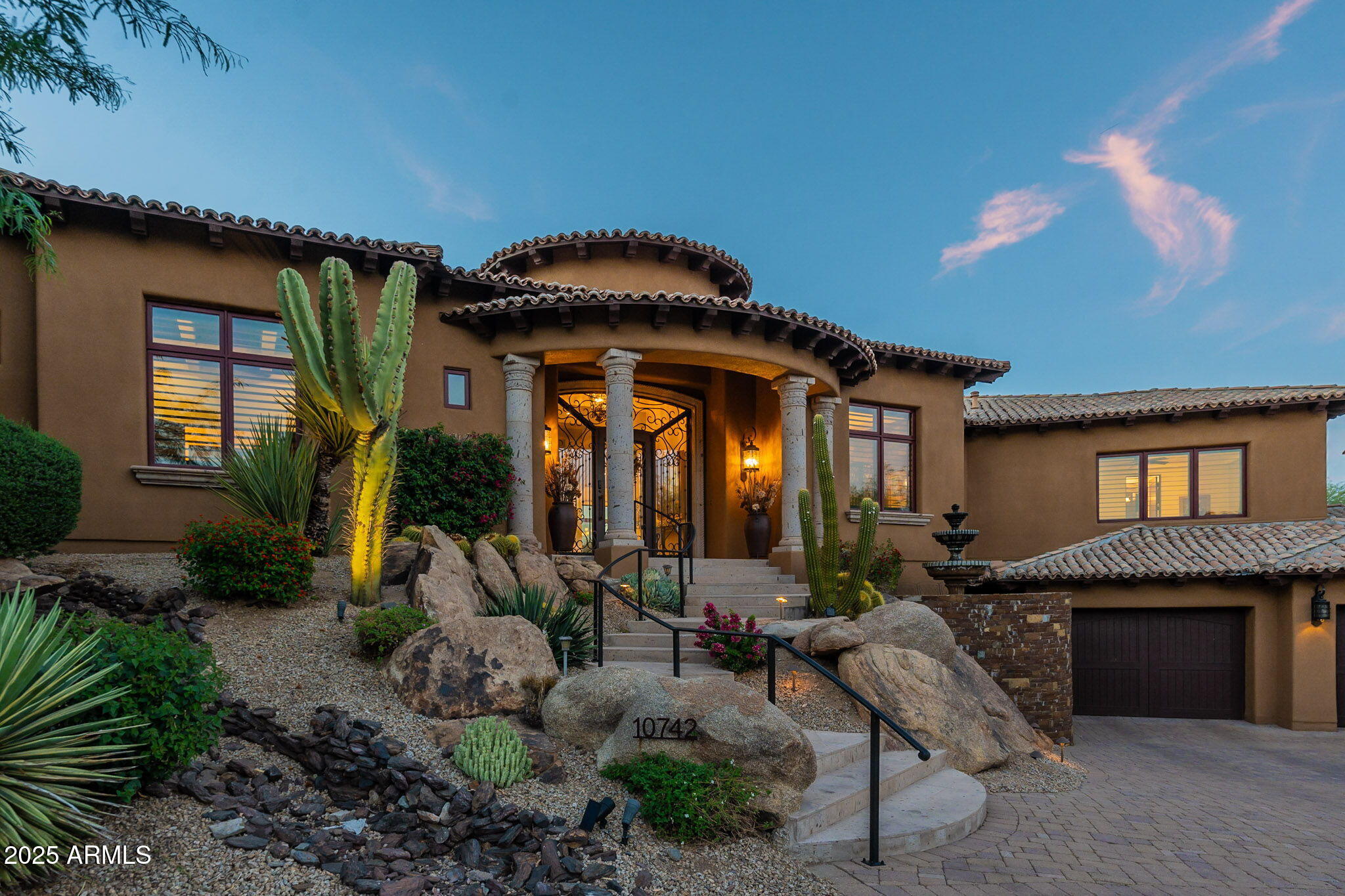 10742 E GREYTHORN Drive