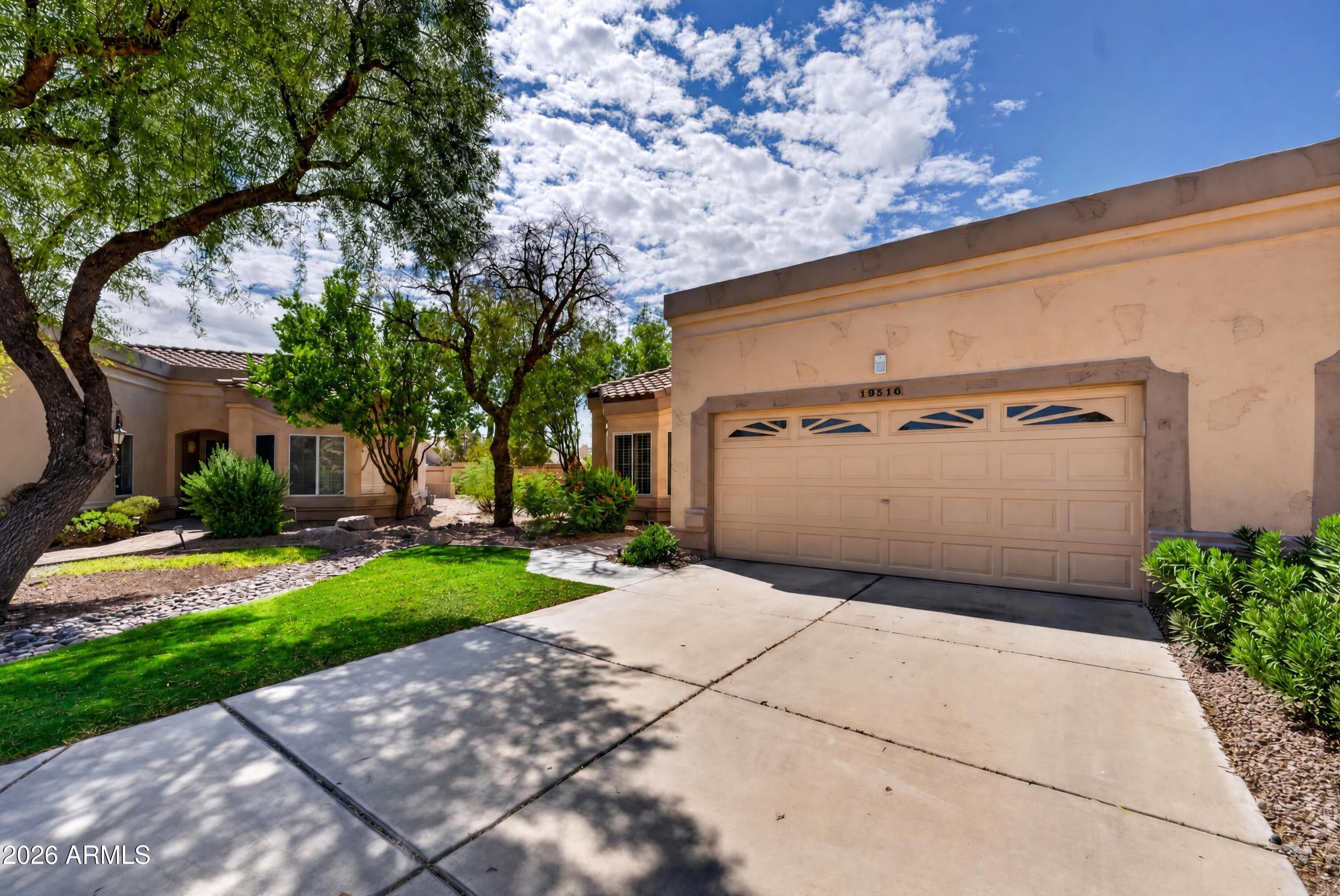 19516 N 88TH Drive