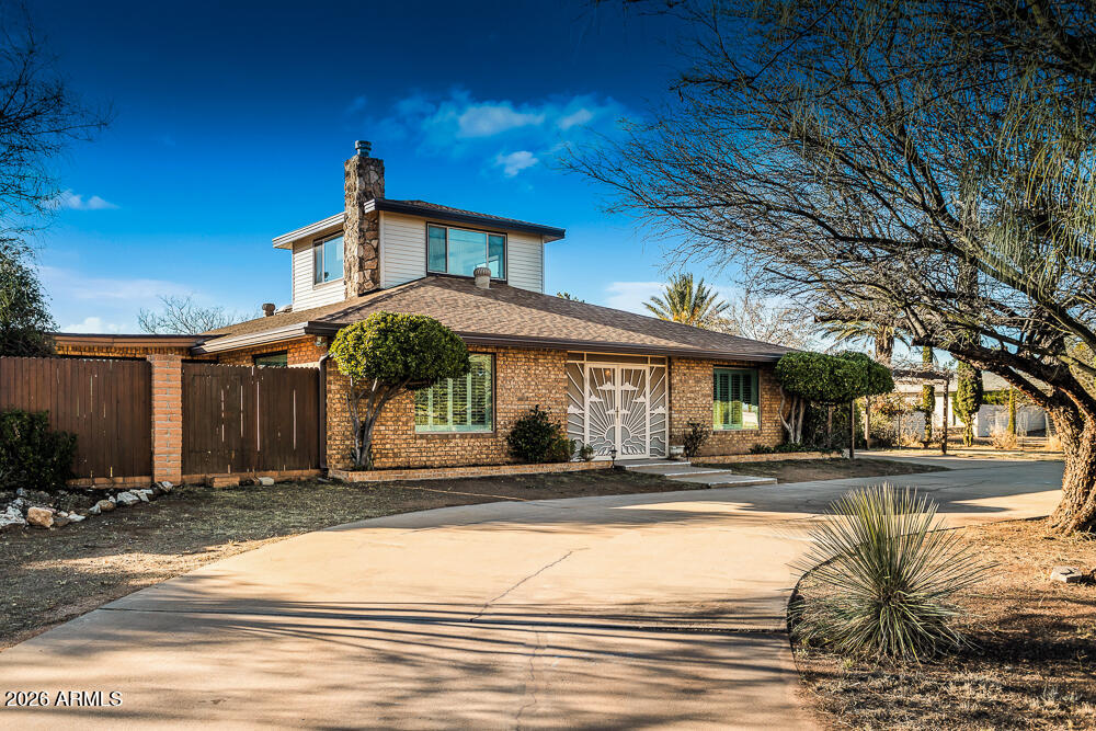 1642 N SAN JUAN CAPISTRANO Drive