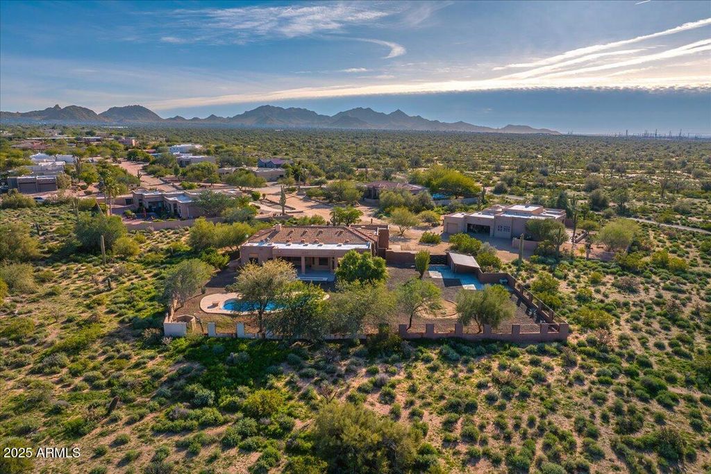 Photo of 26624 N 60th Street, Scottsdale, AZ 85266 (MLS # 6960117)