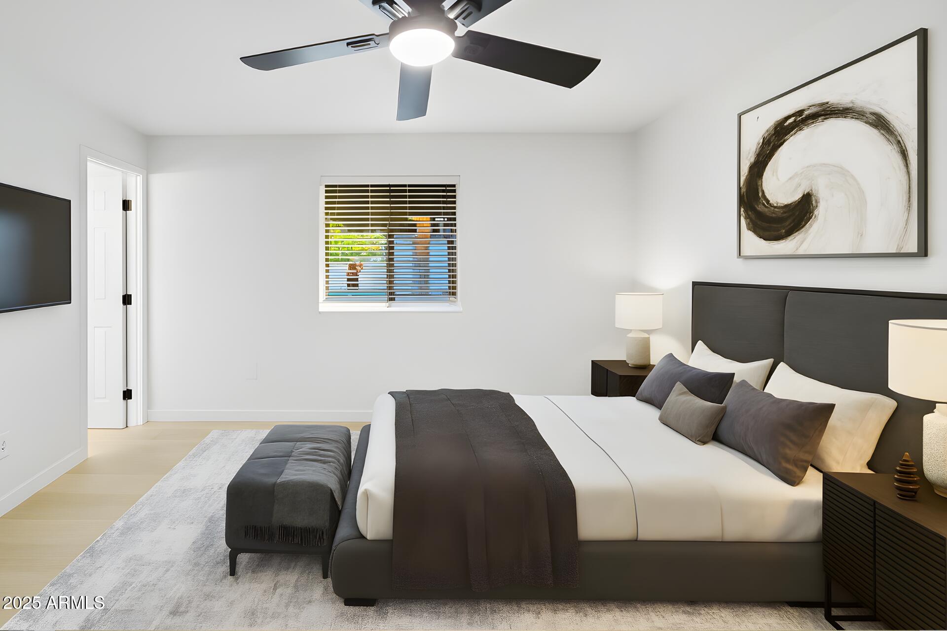 3401 E ALTADENA Avenue