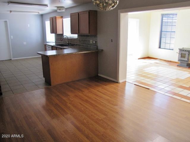 VILLAGE MEADOWS - Residential Lease