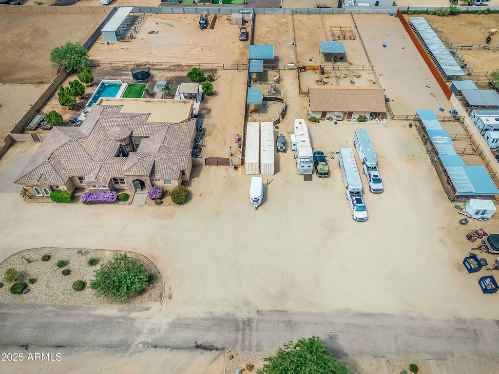 Photo of 720 W Hidden Valley Drive #-, Phoenix, AZ 85086 (MLS # 6917685)