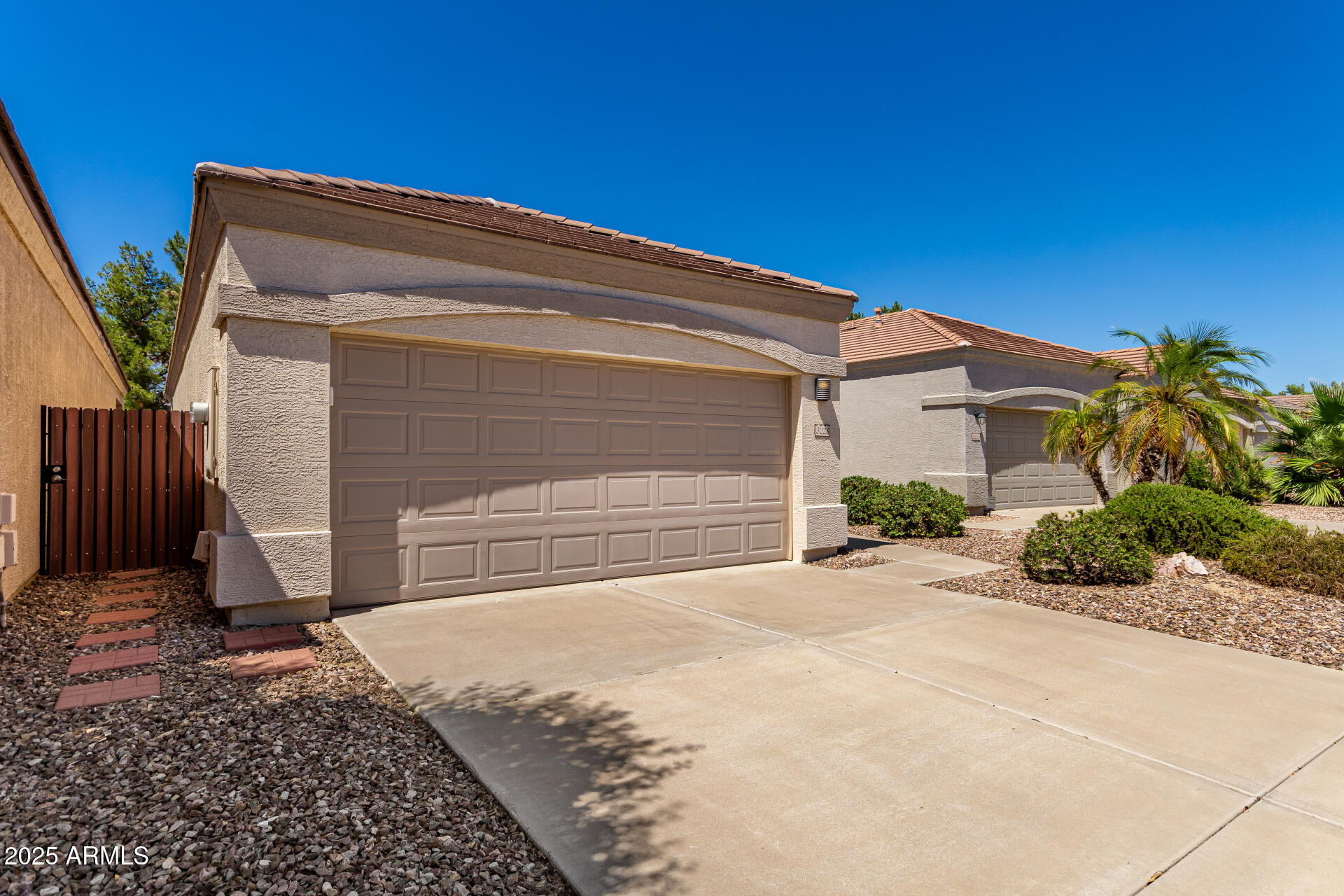 3228 E FREMONT Road