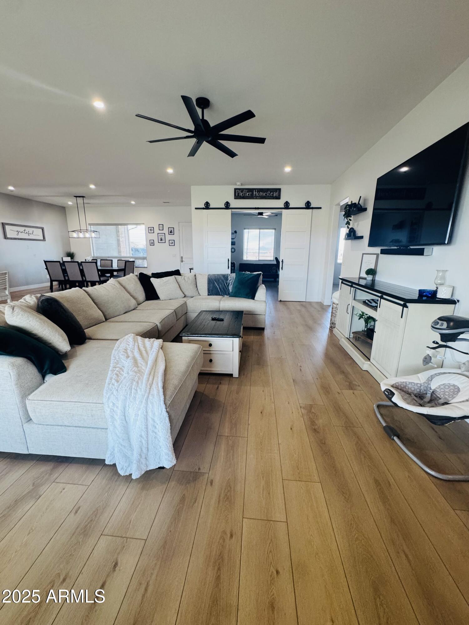 8103 N CLAYTON Street