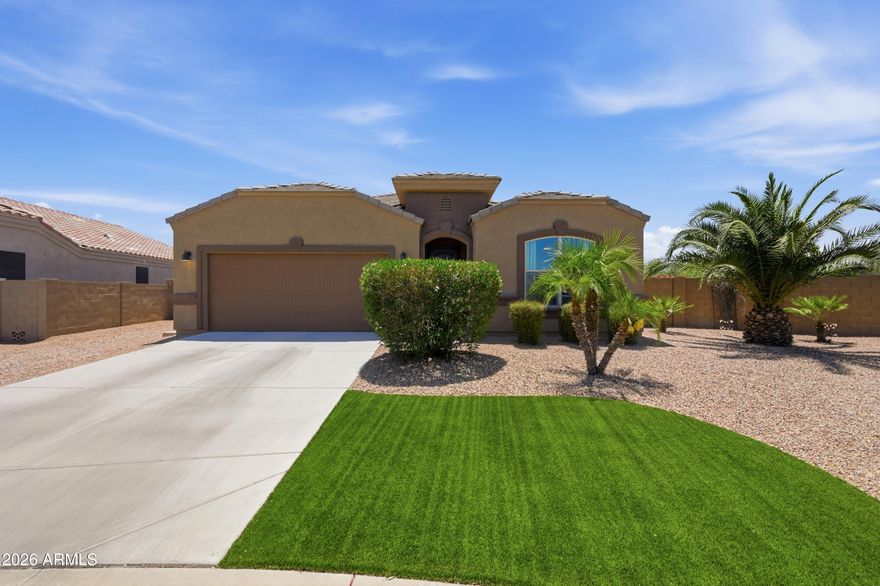 Immaculately maintained, this exceptional home in the highly desirable San Tan Heights community & offers the perfect blend of comfort, style, and luxury with breathtaking mountain views. Designed for both everyday living & entertaining, the open-concept floor plan features spacious living areas and a light-filled kitchen that serves as the heart of the home. Thoughtfully upgraded with designer hardware & accessories throughout, plus water softener & reverse osmosis system for enhanced modern living. 

Enjoy a private backyard retreat ideal for relaxing or entertaining while taking in the desert scenery. Located near parks, trails, schools, shopping, dining, and major commuter routes. Includes Community Center w/a multitude of entertainment features.

Experience elevated San Tan liv