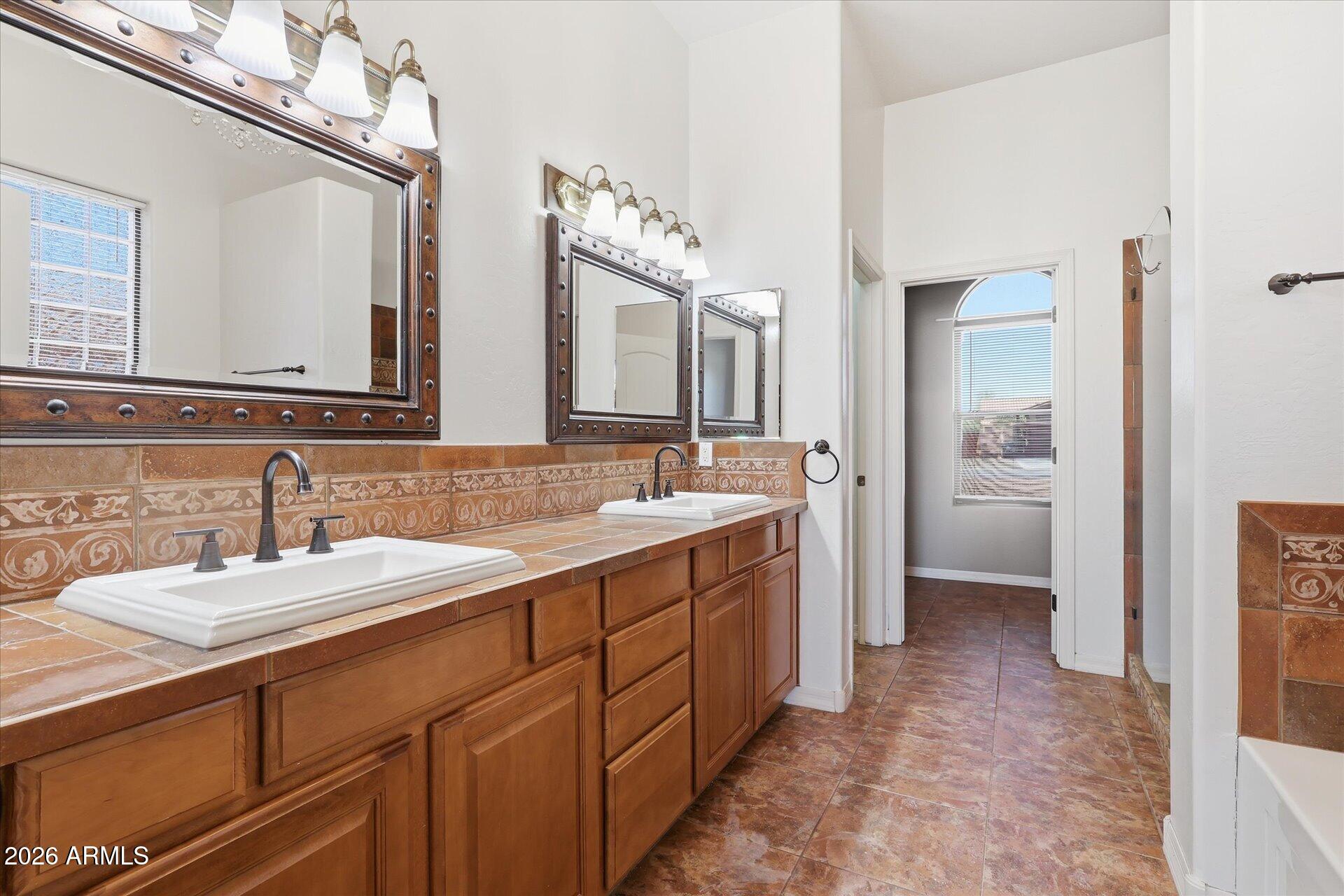 ARIZONA CITY UNIT SEVEN - Residential