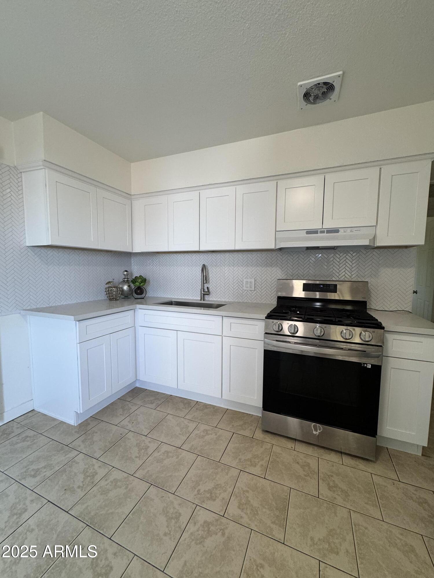 7701 W CRITTENDEN Lane