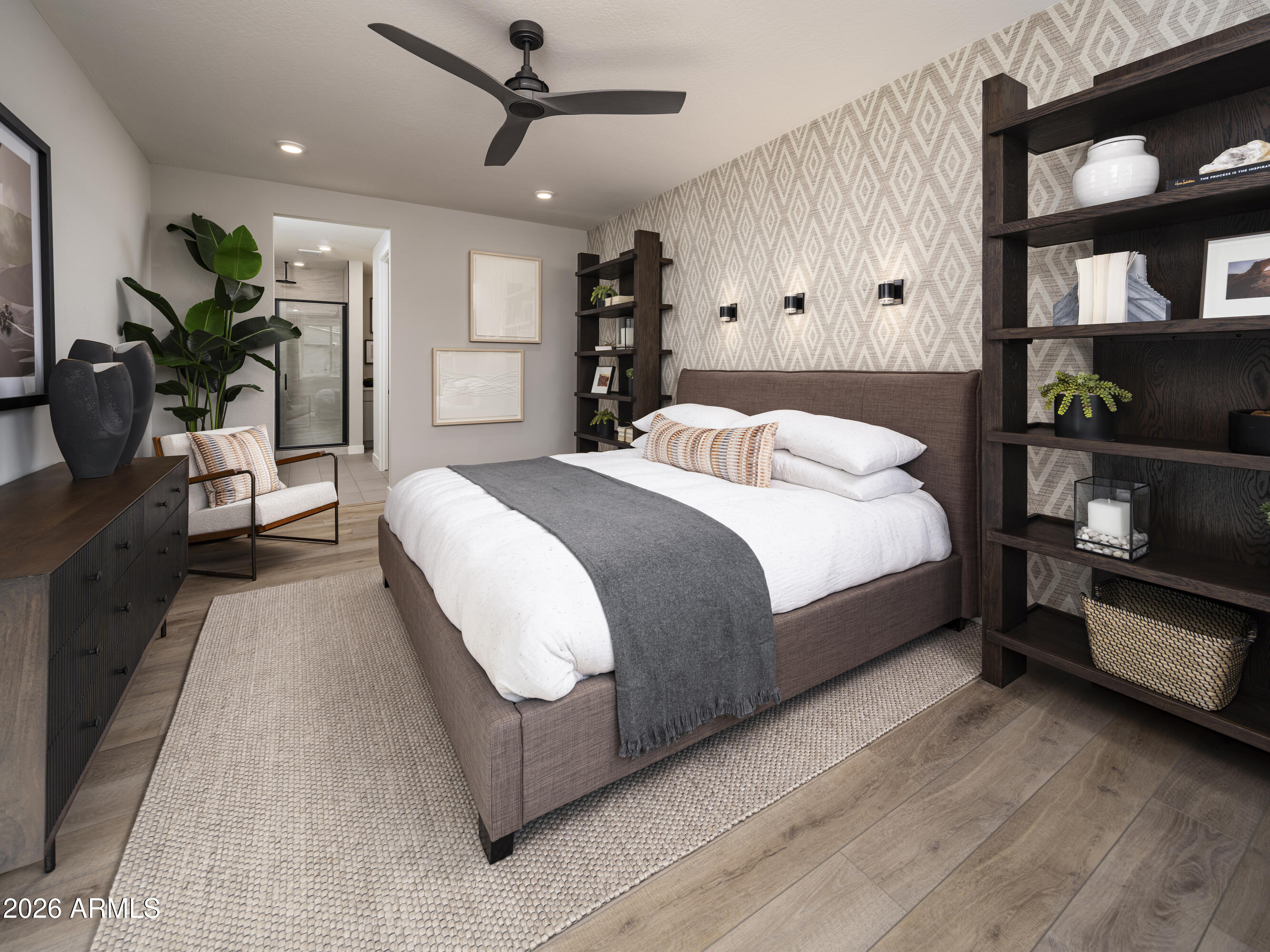 2121 W SONORAN DESERT Drive 165