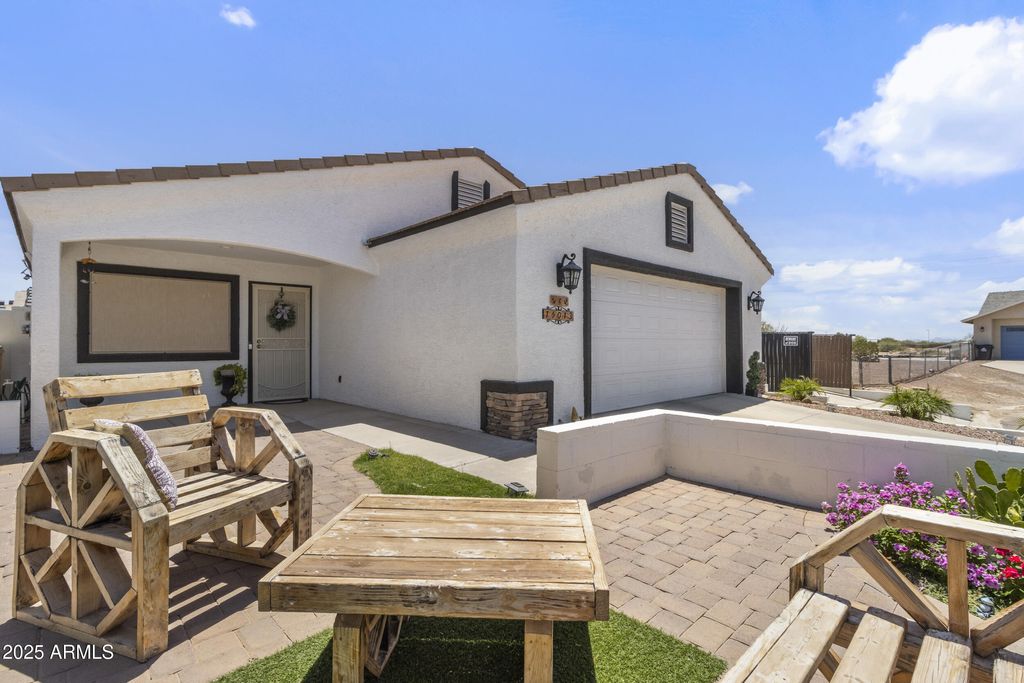 Photo of 16013 S Coral Road, Arizona City, AZ 85123 (MLS # 6885527)
