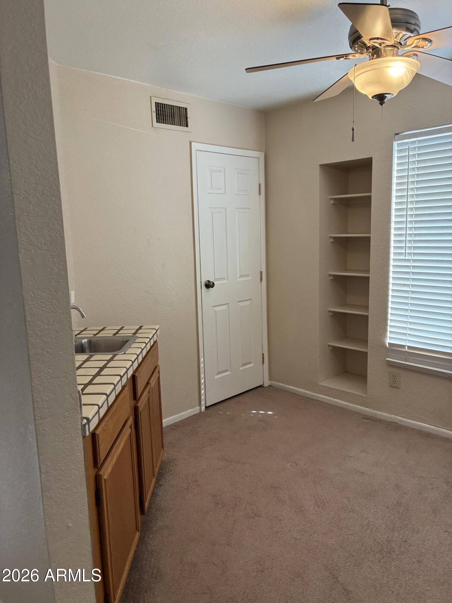 1800 W ELLIOT Road 134