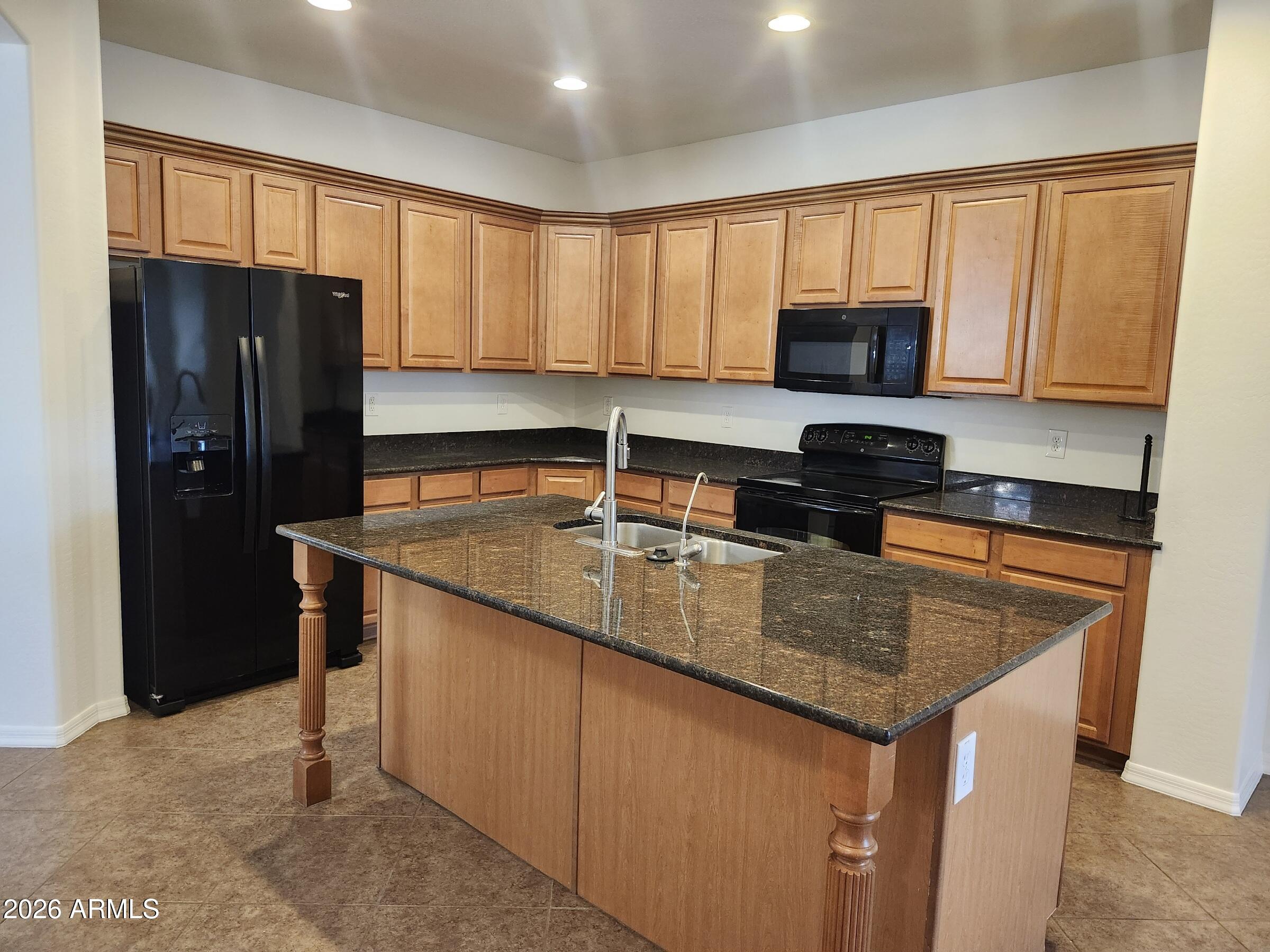 139 W LEATHERWOOD Avenue